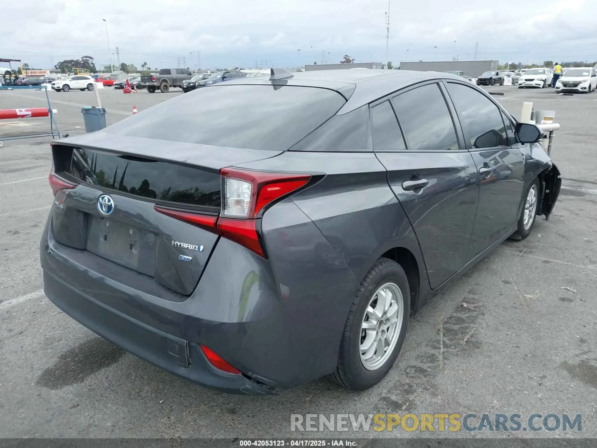 4 fotografías del automóvil dañado JTDKAMFU1M3147715 TOYOTA PRIUS 2021