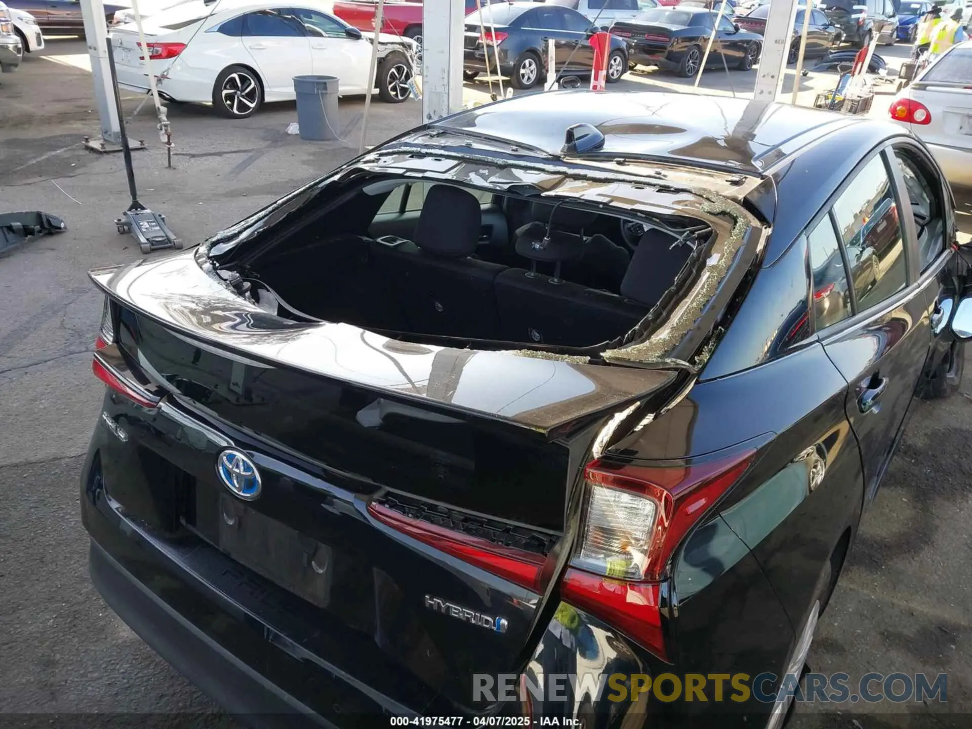 17 fotografías del automóvil dañado JTDKAMFU2M3134178 TOYOTA PRIUS 2021