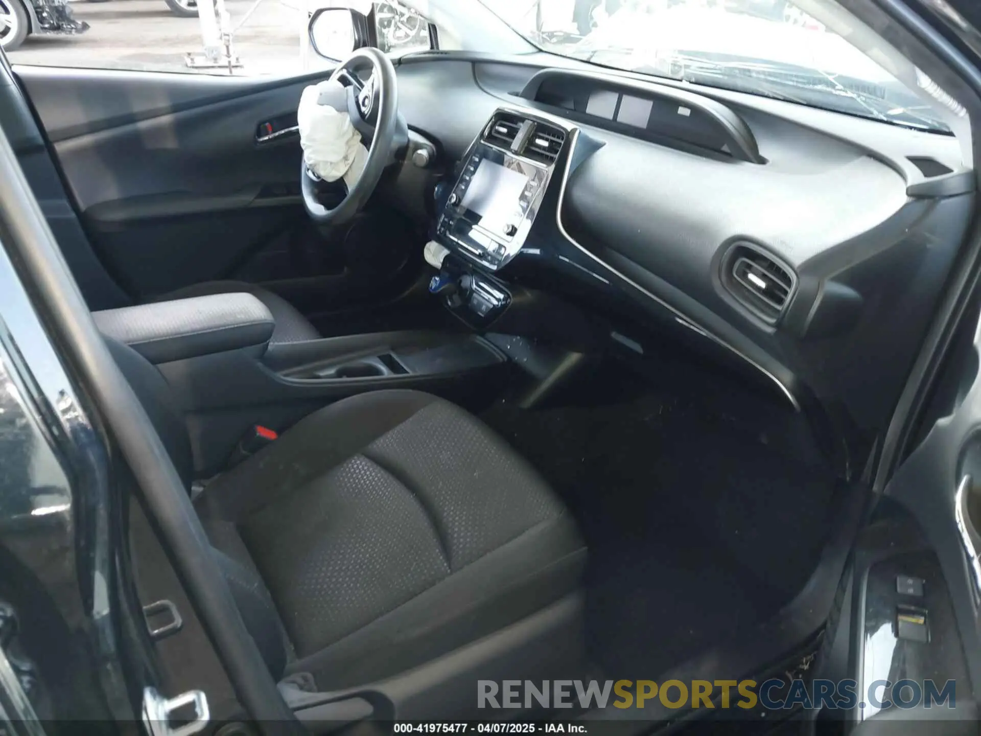 5 fotografías del automóvil dañado JTDKAMFU2M3134178 TOYOTA PRIUS 2021