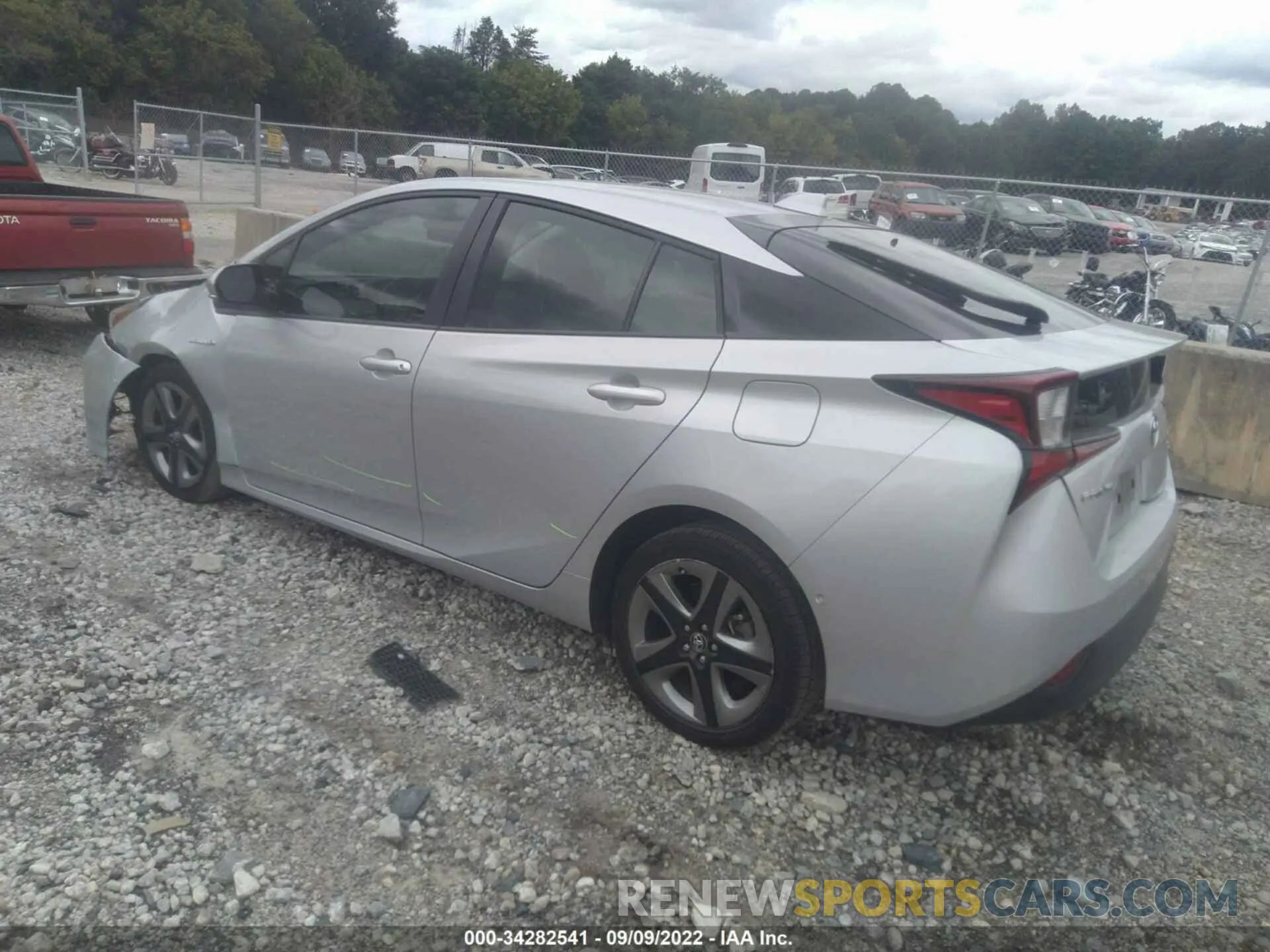 3 fotografías del automóvil dañado JTDKAMFU2M3145570 TOYOTA PRIUS 2021