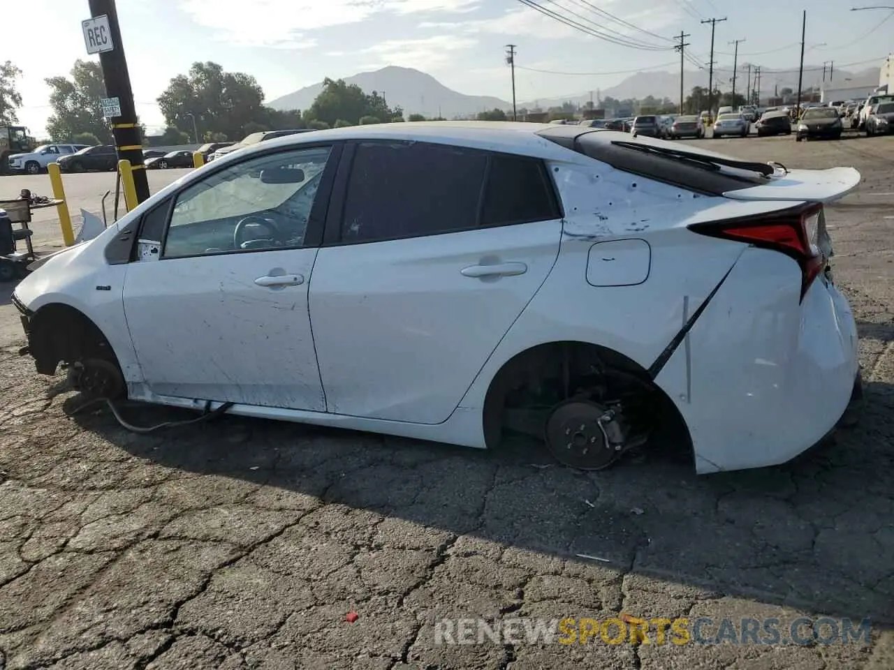 2 fotografías del automóvil dañado JTDKAMFU3M3128003 TOYOTA PRIUS 2021