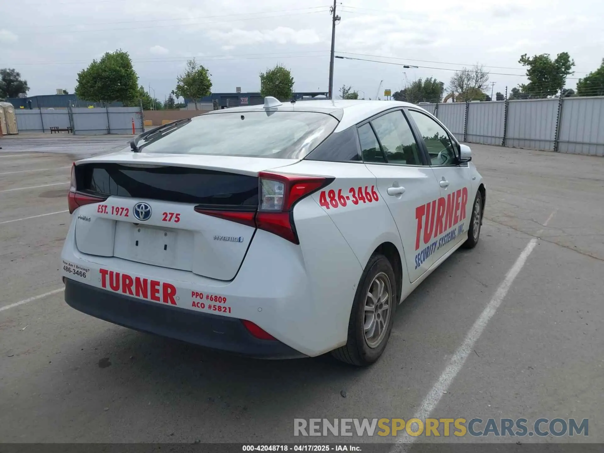 4 fotografías del automóvil dañado JTDKAMFU3M3129569 TOYOTA PRIUS 2021
