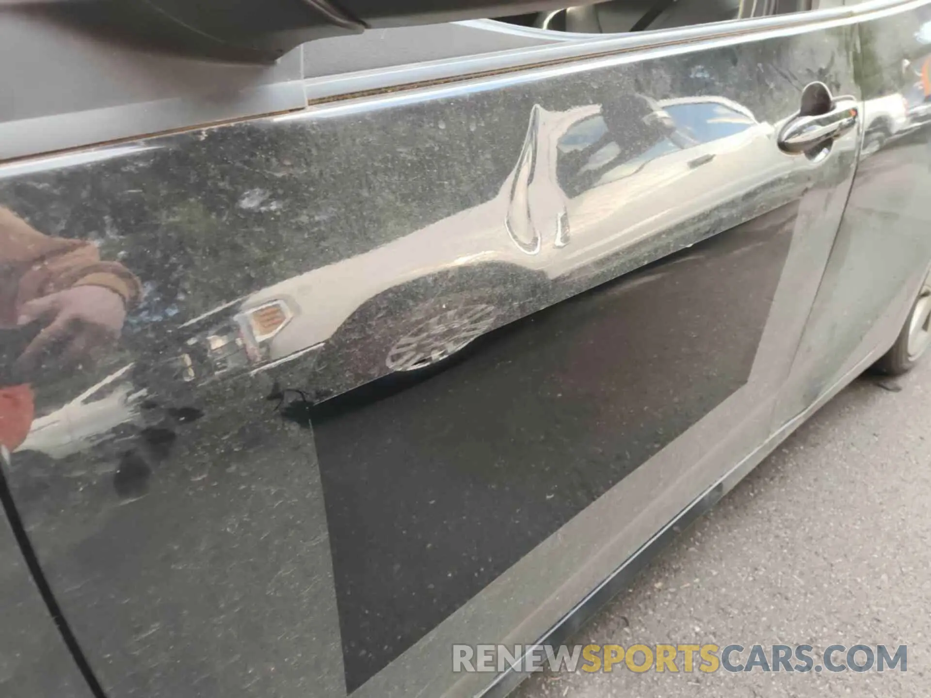 3 fotografías del automóvil dañado JTDKAMFU3M3136568 TOYOTA PRIUS 2021