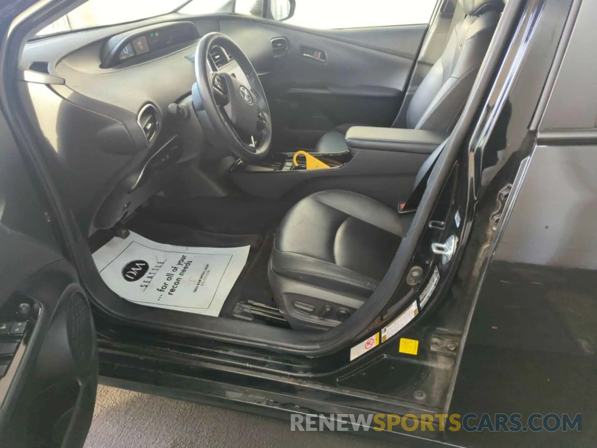 33 fotografías del automóvil dañado JTDKAMFU3M3136568 TOYOTA PRIUS 2021