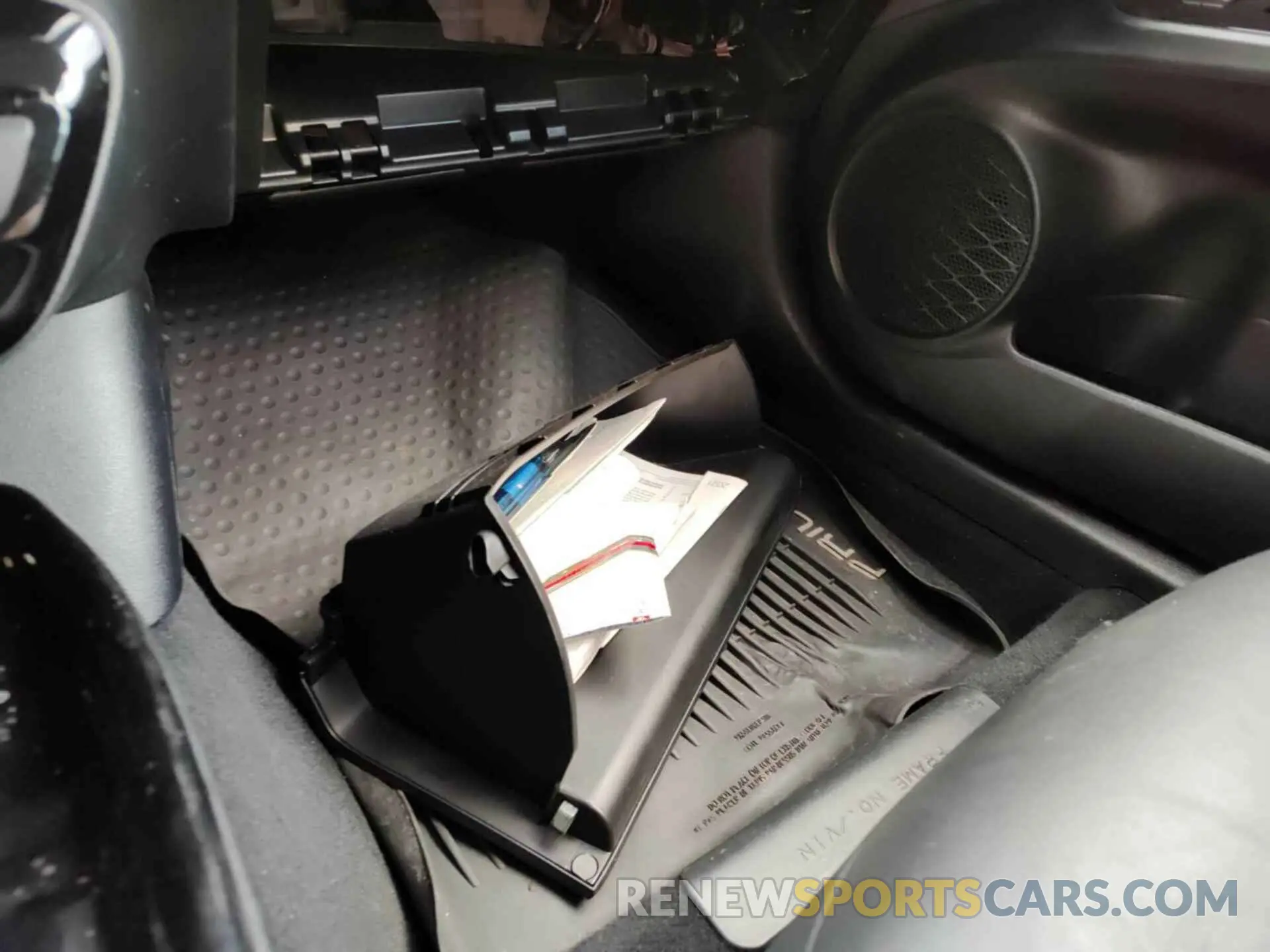 34 fotografías del automóvil dañado JTDKAMFU3M3136568 TOYOTA PRIUS 2021