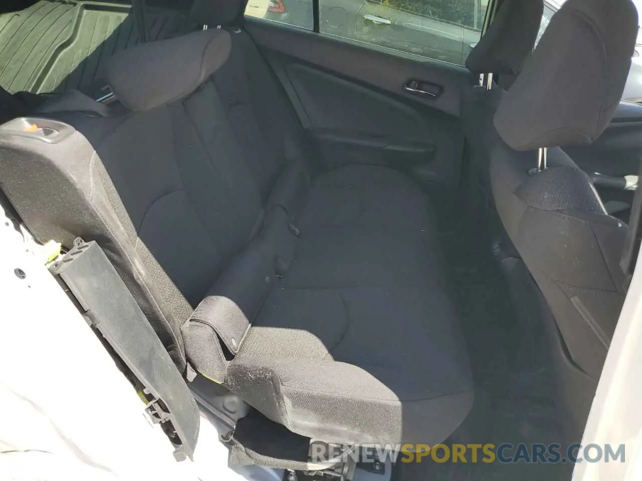 10 fotografías del automóvil dañado JTDKAMFU4M3131492 TOYOTA PRIUS 2021