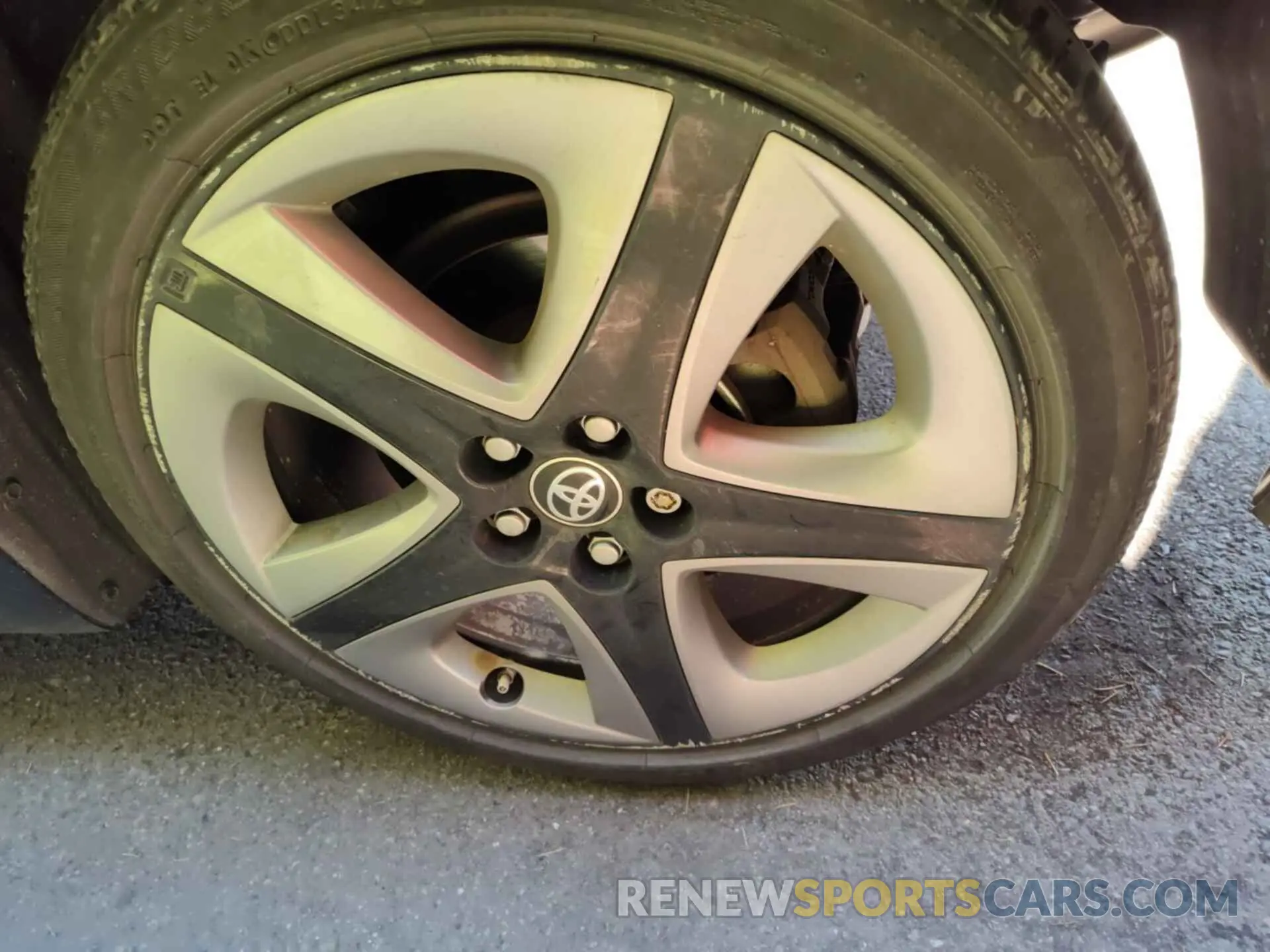 15 fotografías del automóvil dañado JTDKAMFU4M3136059 TOYOTA PRIUS 2021