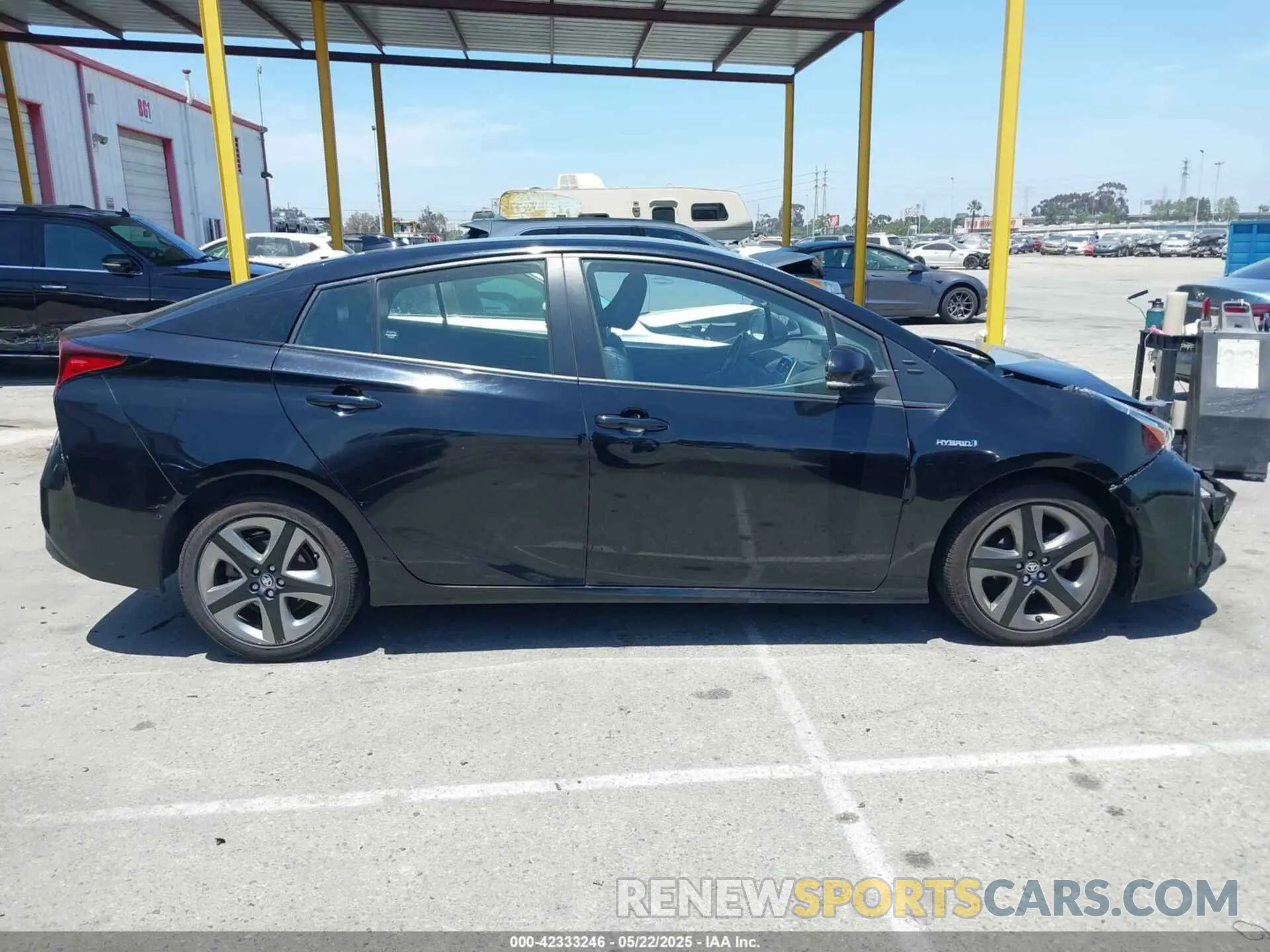 13 fotografías del automóvil dañado JTDKAMFU4M3143948 TOYOTA PRIUS 2021