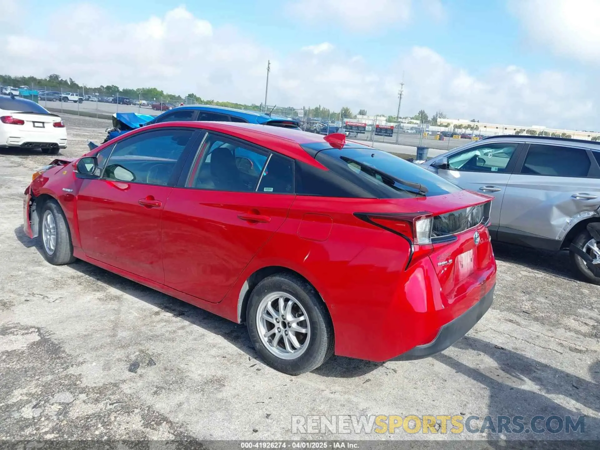 3 fotografías del automóvil dañado JTDKAMFU4M3145215 TOYOTA PRIUS 2021