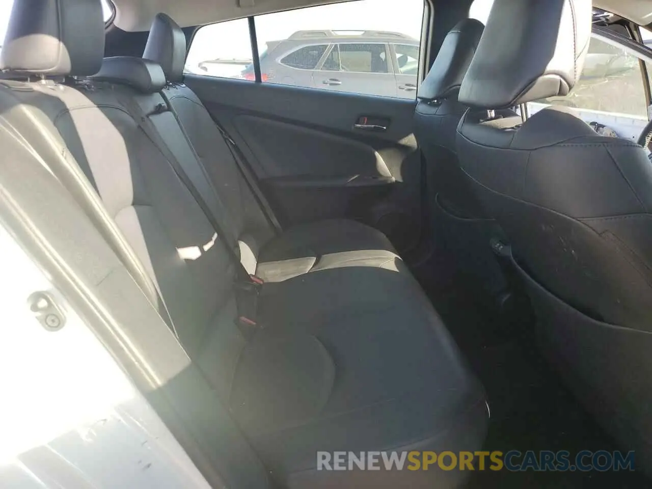10 fotografías del automóvil dañado JTDKAMFU5M3127192 TOYOTA PRIUS 2021