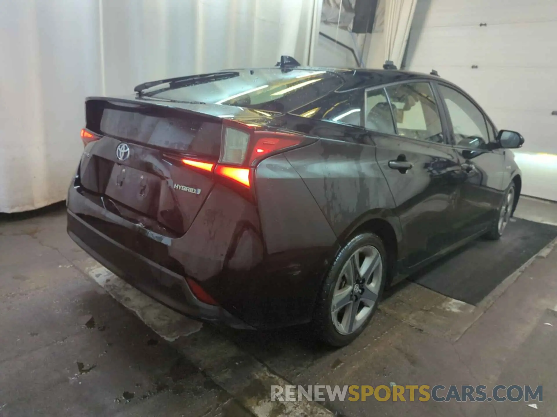 3 fotografías del automóvil dañado JTDKAMFU5M3136023 TOYOTA PRIUS 2021