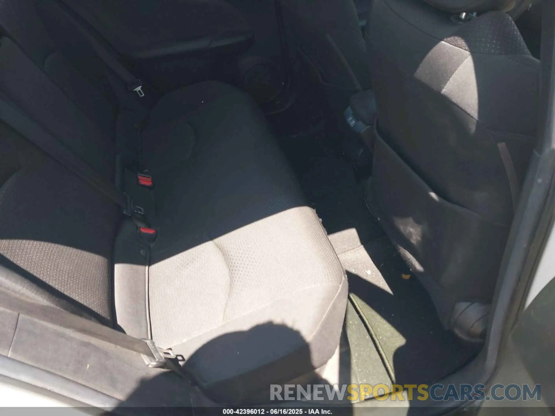 8 fotografías del automóvil dañado JTDKAMFU5M3142159 TOYOTA PRIUS 2021