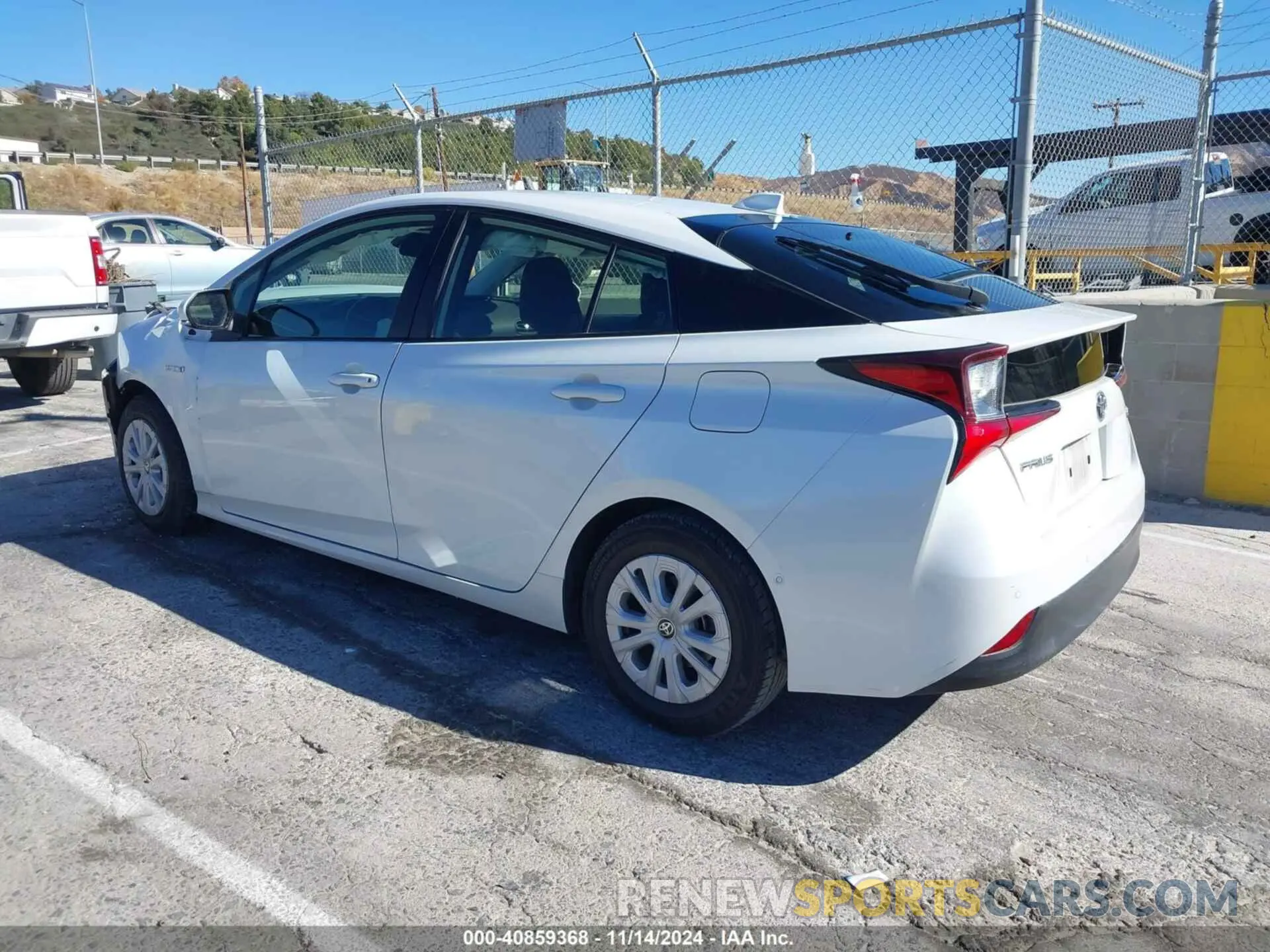 3 fotografías del automóvil dañado JTDKAMFU6M3131932 TOYOTA PRIUS 2021