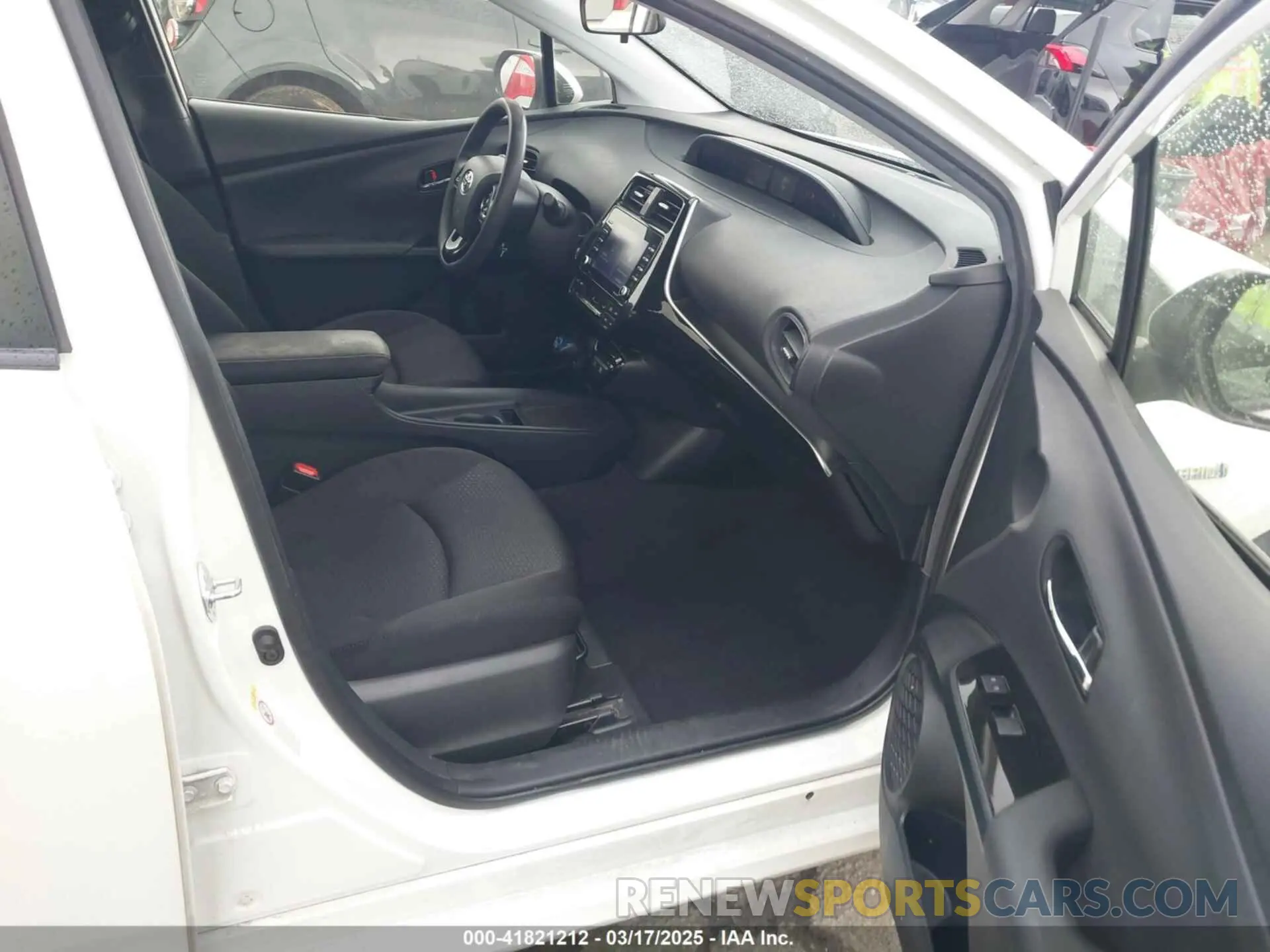 5 fotografías del automóvil dañado JTDKAMFU6M3141019 TOYOTA PRIUS 2021