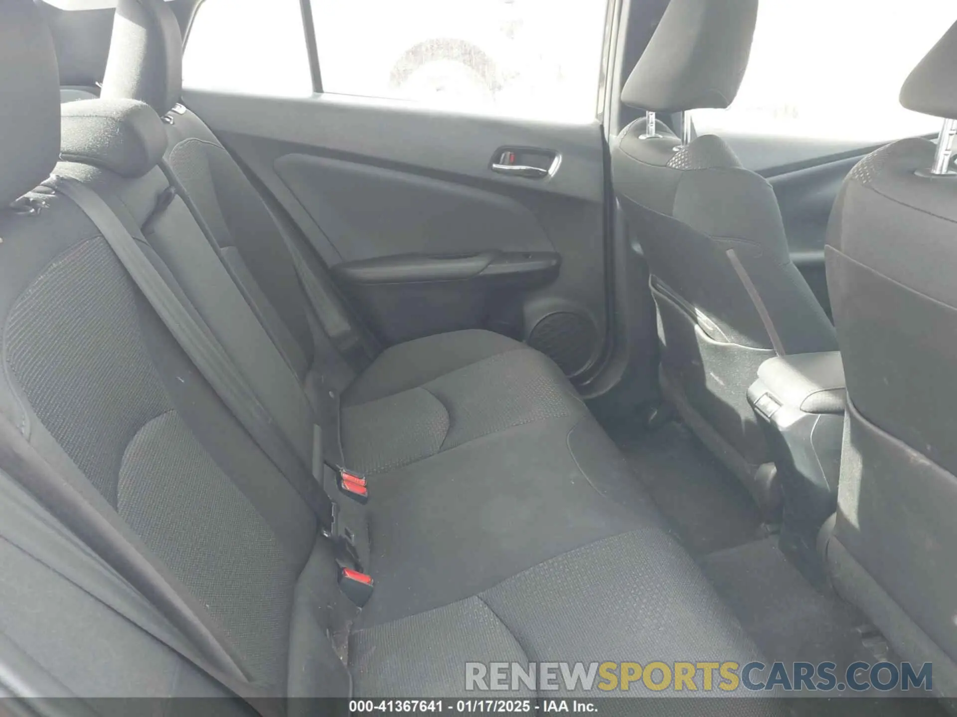 8 fotografías del automóvil dañado JTDKAMFU6M3151968 TOYOTA PRIUS 2021