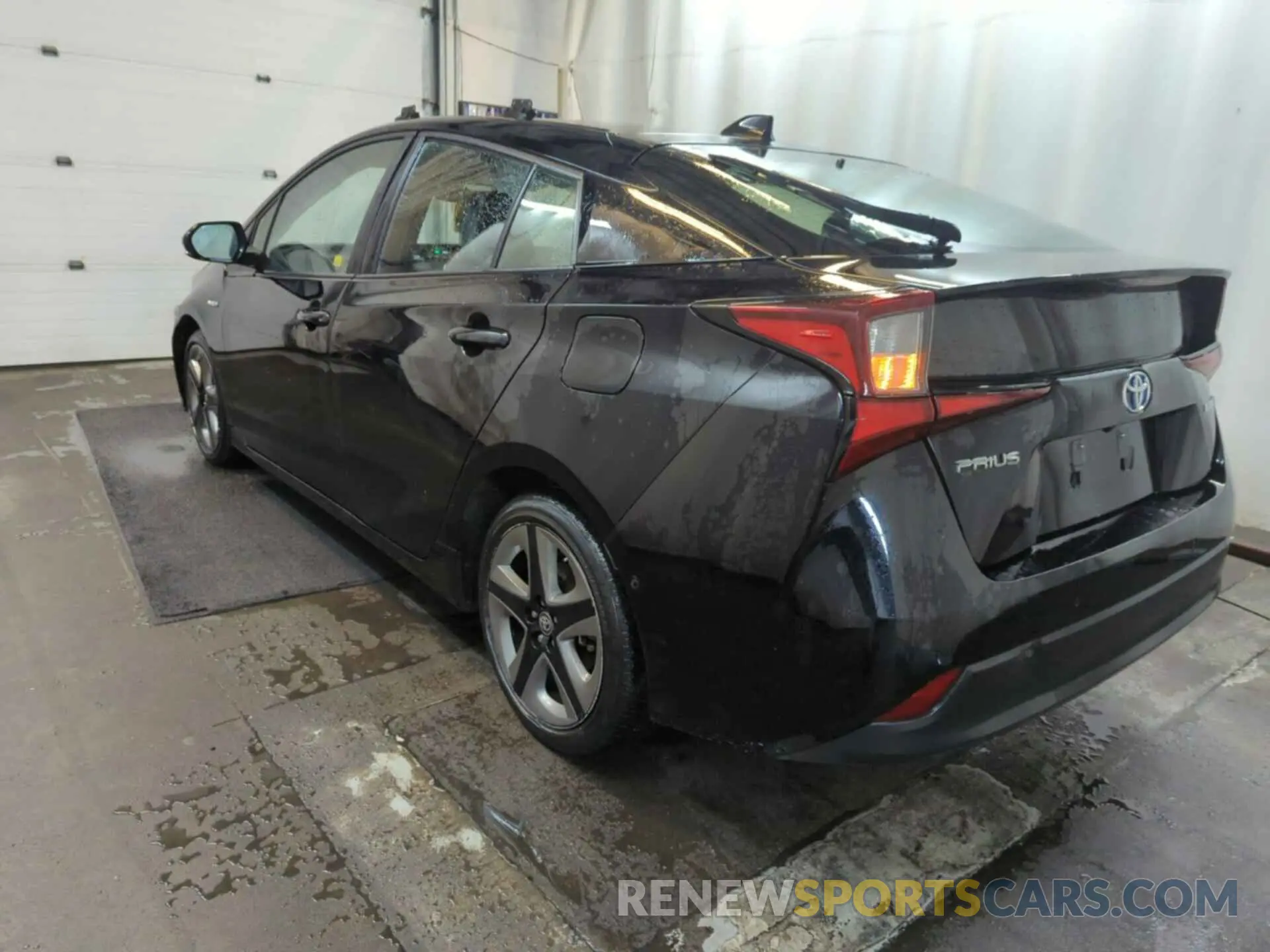 31 fotografías del automóvil dañado JTDKAMFU7M3136329 TOYOTA PRIUS 2021