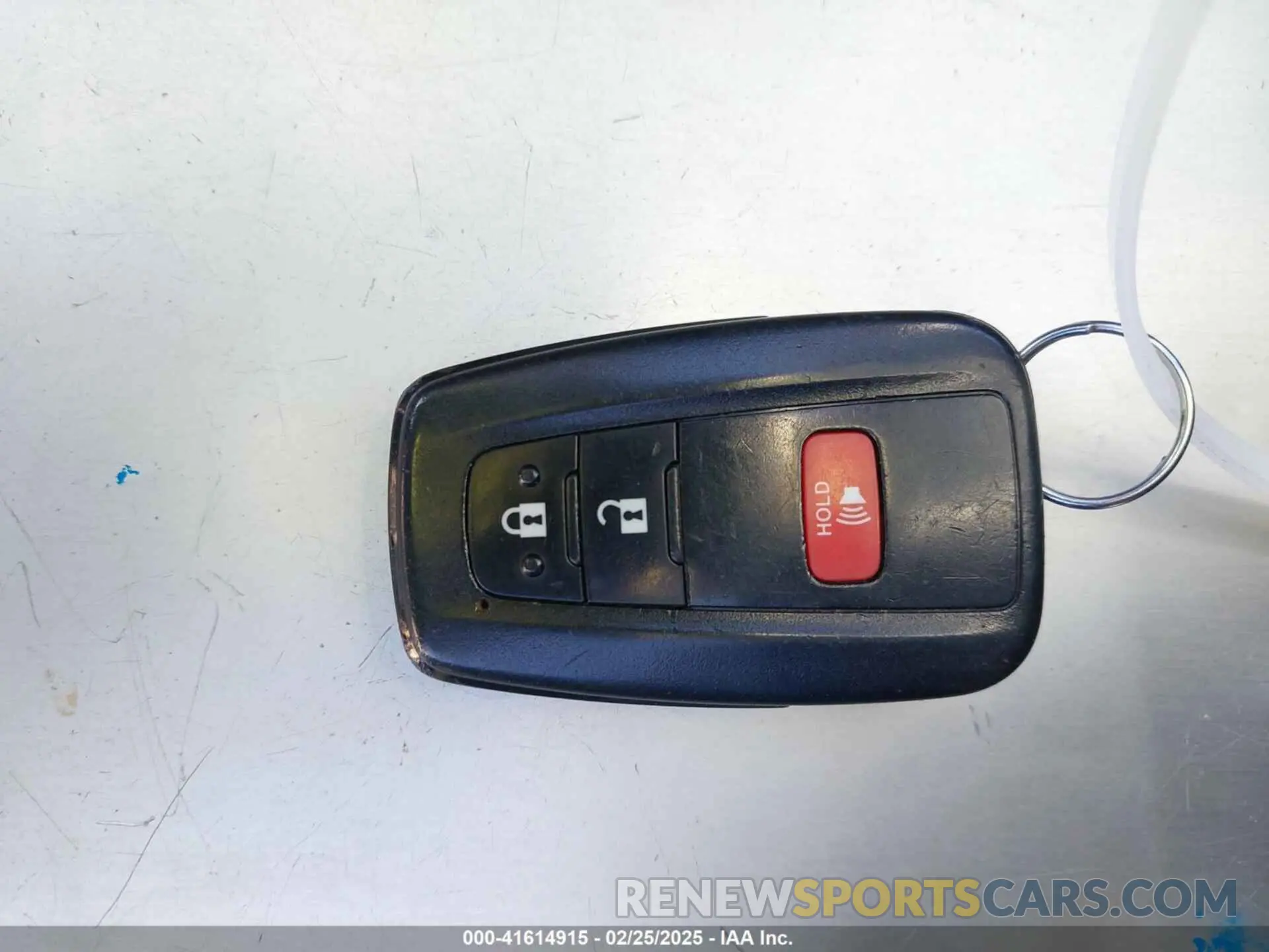 11 fotografías del automóvil dañado JTDKAMFU7M3148089 TOYOTA PRIUS 2021