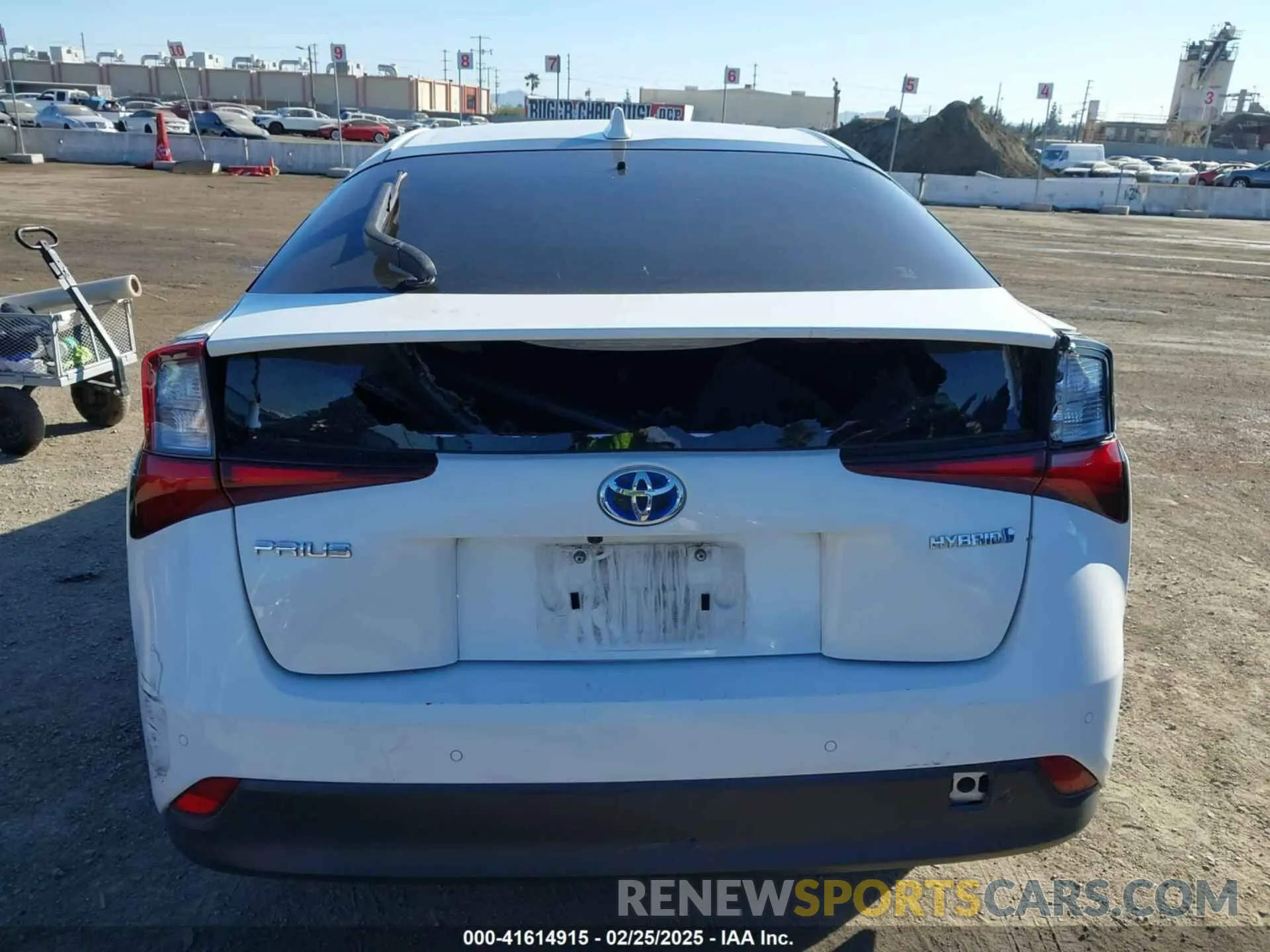 17 fotografías del automóvil dañado JTDKAMFU7M3148089 TOYOTA PRIUS 2021