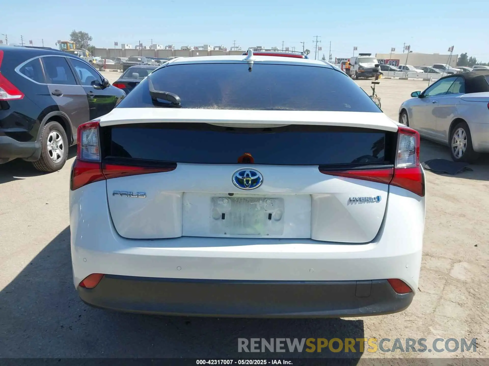 16 fotografías del automóvil dañado JTDKAMFU8M3135142 TOYOTA PRIUS 2021