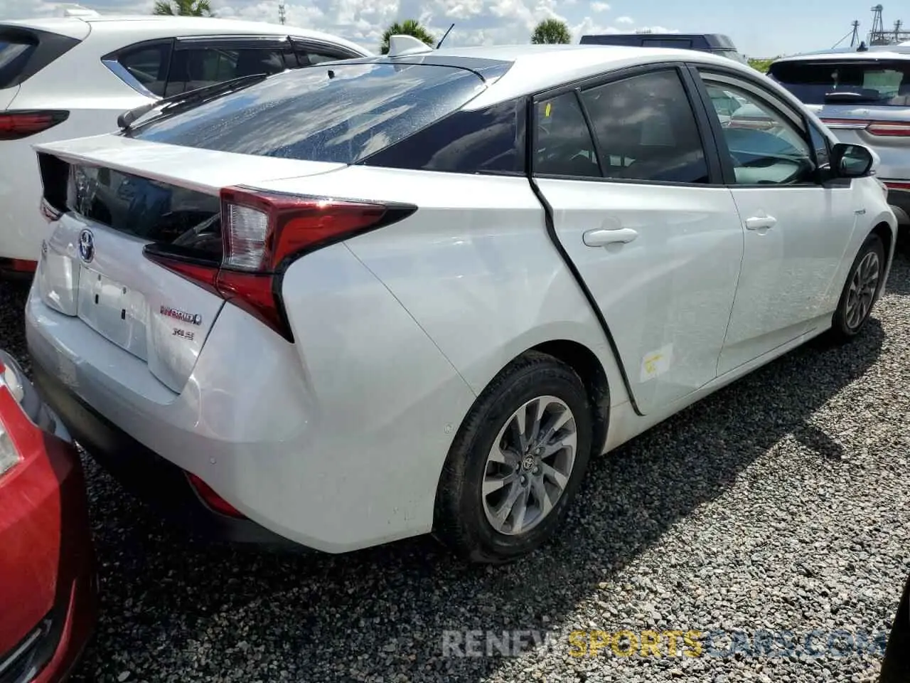 3 fotografías del automóvil dañado JTDKAMFU8M3139384 TOYOTA PRIUS 2021