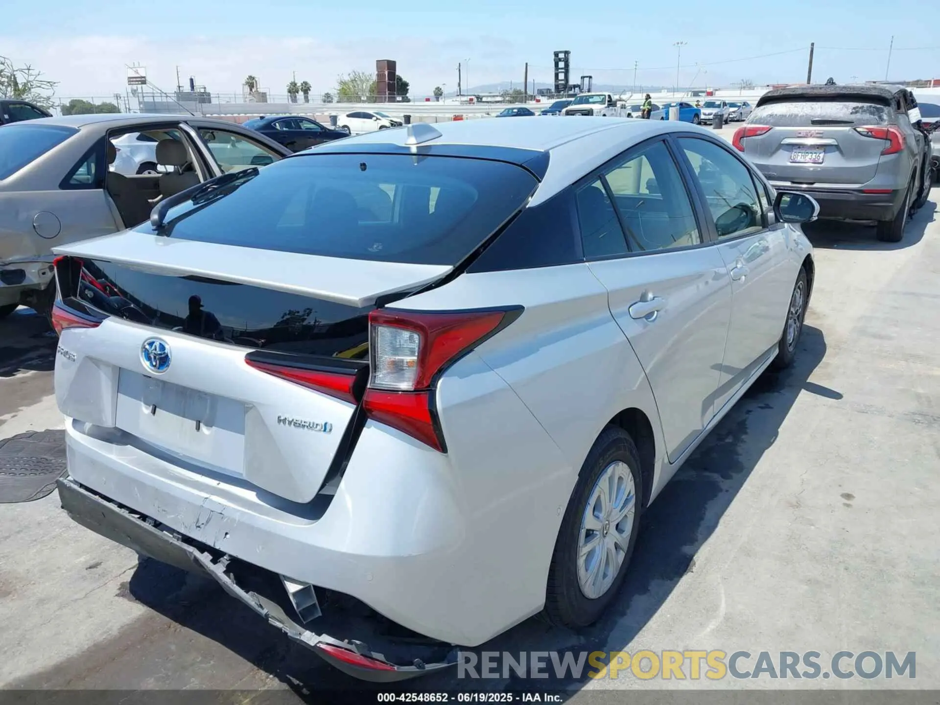 4 fotografías del automóvil dañado JTDKAMFU8M3150739 TOYOTA PRIUS 2021