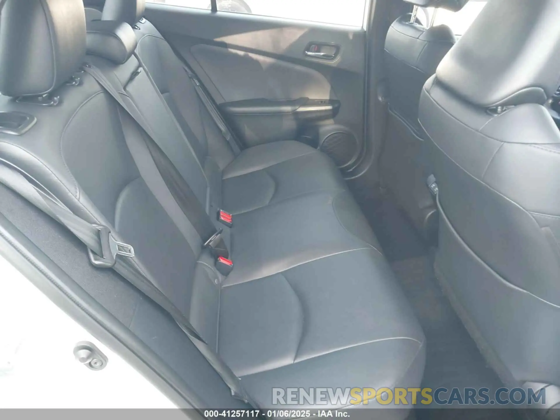 8 fotografías del automóvil dañado JTDKAMFU9M3131228 TOYOTA PRIUS 2021