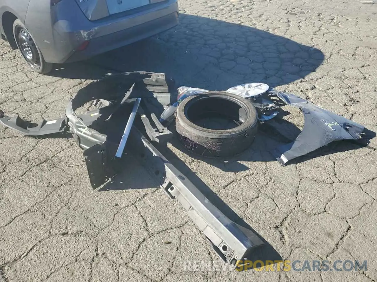12 fotografías del automóvil dañado JTDKAMFU9M3132850 TOYOTA PRIUS 2021