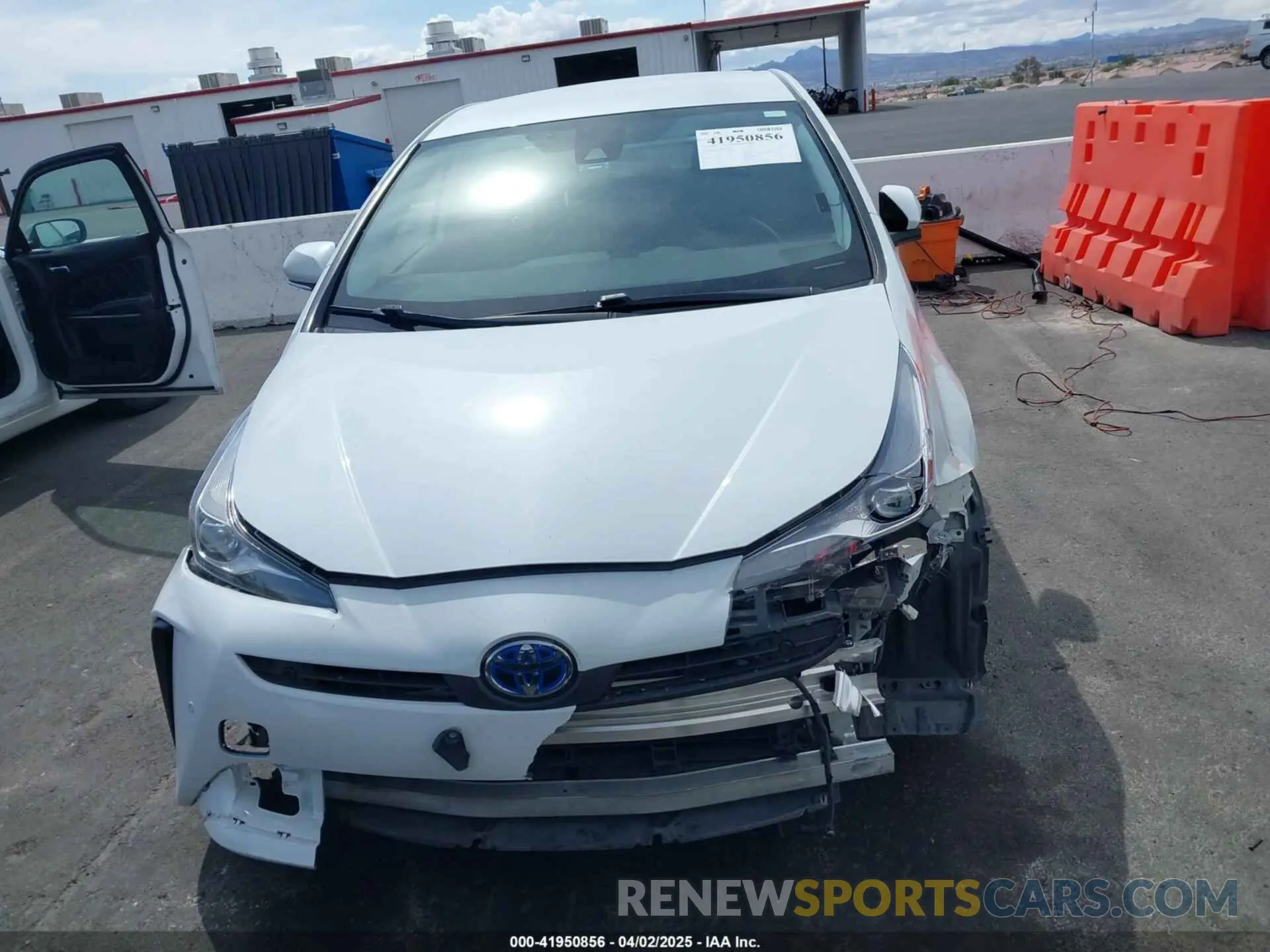 12 fotografías del automóvil dañado JTDKAMFU9M3133528 TOYOTA PRIUS 2021