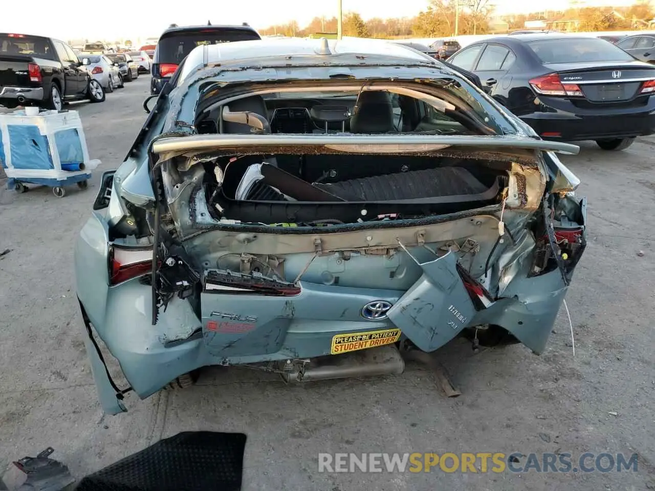 6 fotografías del automóvil dañado JTDKAMFU9M3140009 TOYOTA PRIUS 2021
