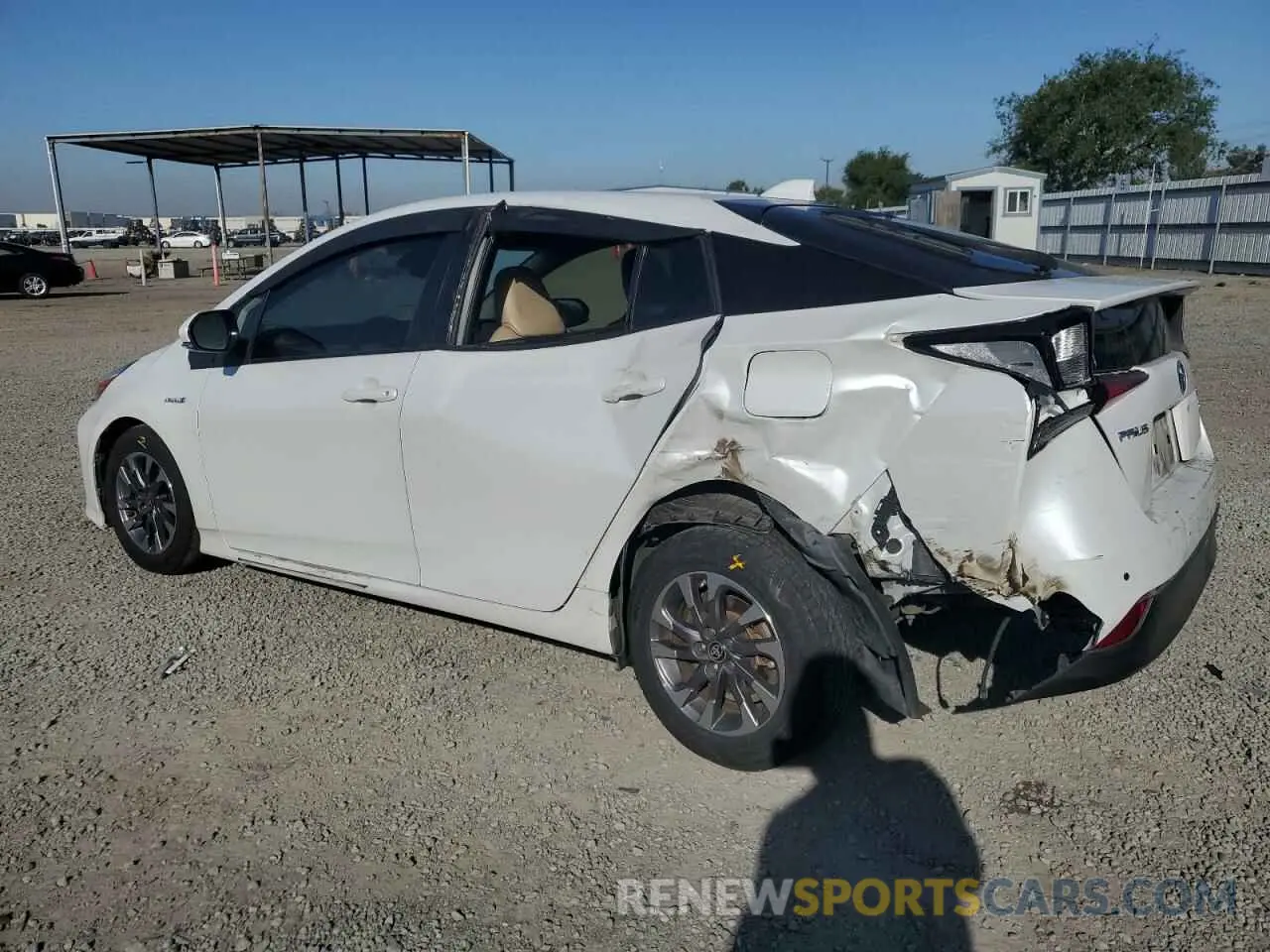 2 fotografías del automóvil dañado JTDKAMFU9M3143623 TOYOTA PRIUS 2021