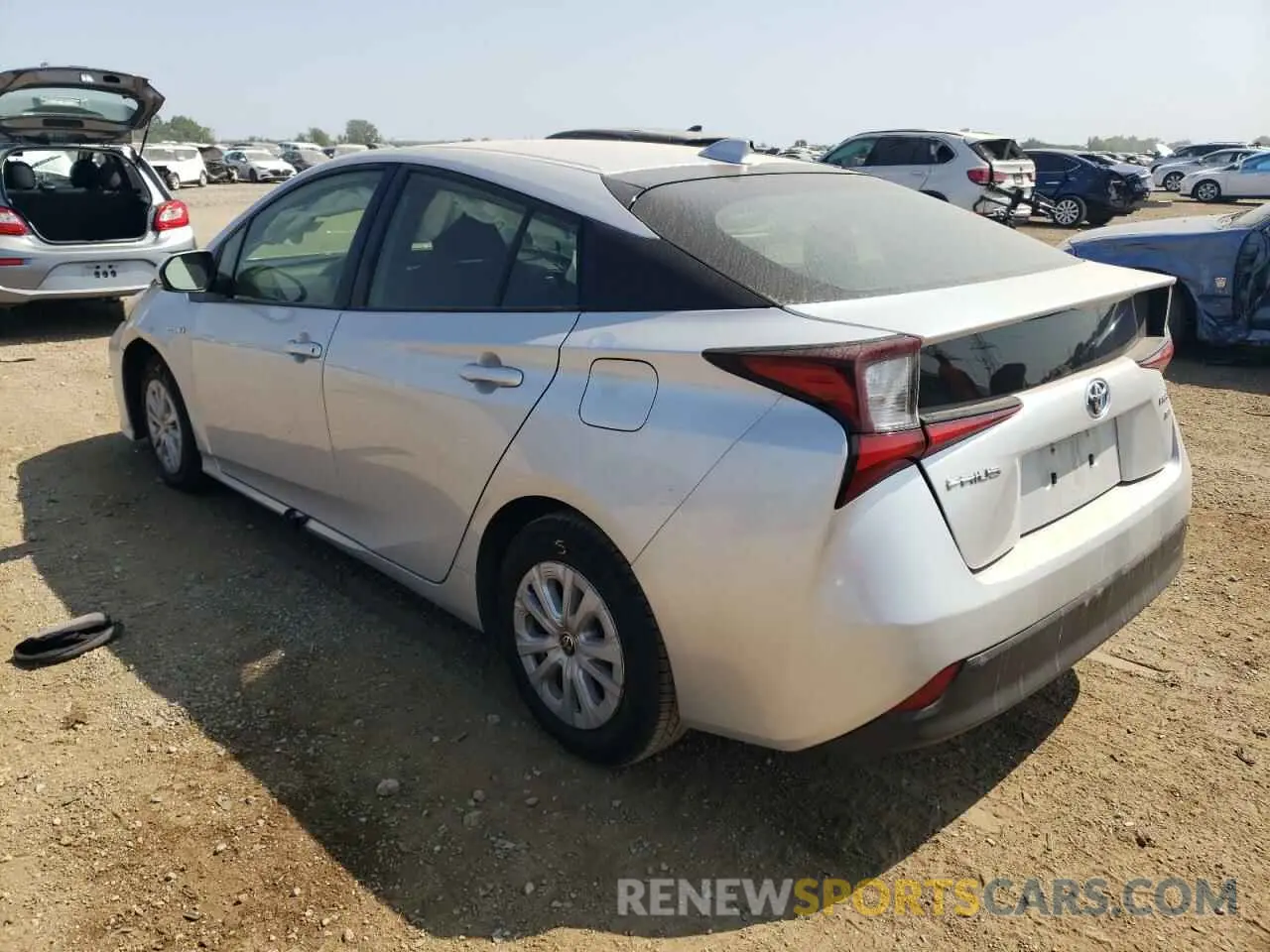 2 fotografías del automóvil dañado JTDKAMFUXM3134235 TOYOTA PRIUS 2021