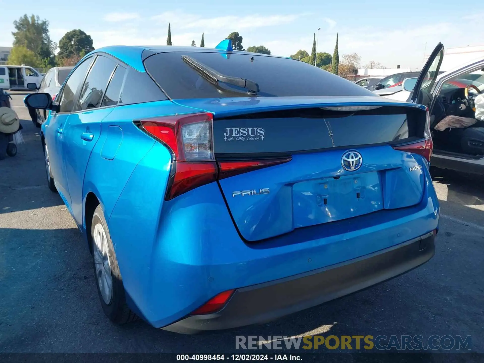 3 fotografías del automóvil dañado JTDKAMFUXM3134462 TOYOTA PRIUS 2021