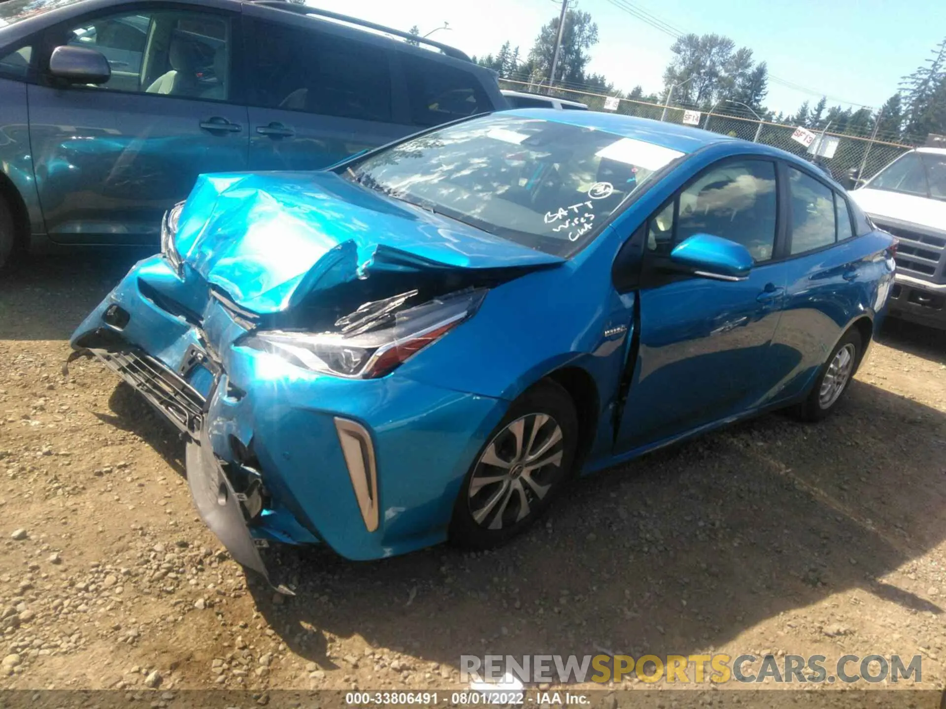 2 fotografías del automóvil dañado JTDL9MFU3M3024740 TOYOTA PRIUS 2021