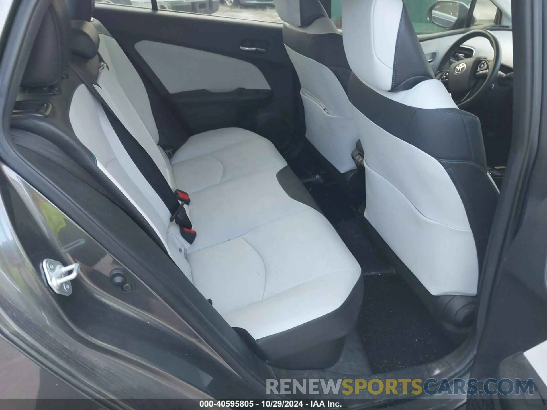 8 fotografías del automóvil dañado JTDL9MFU3M3031283 TOYOTA PRIUS 2021