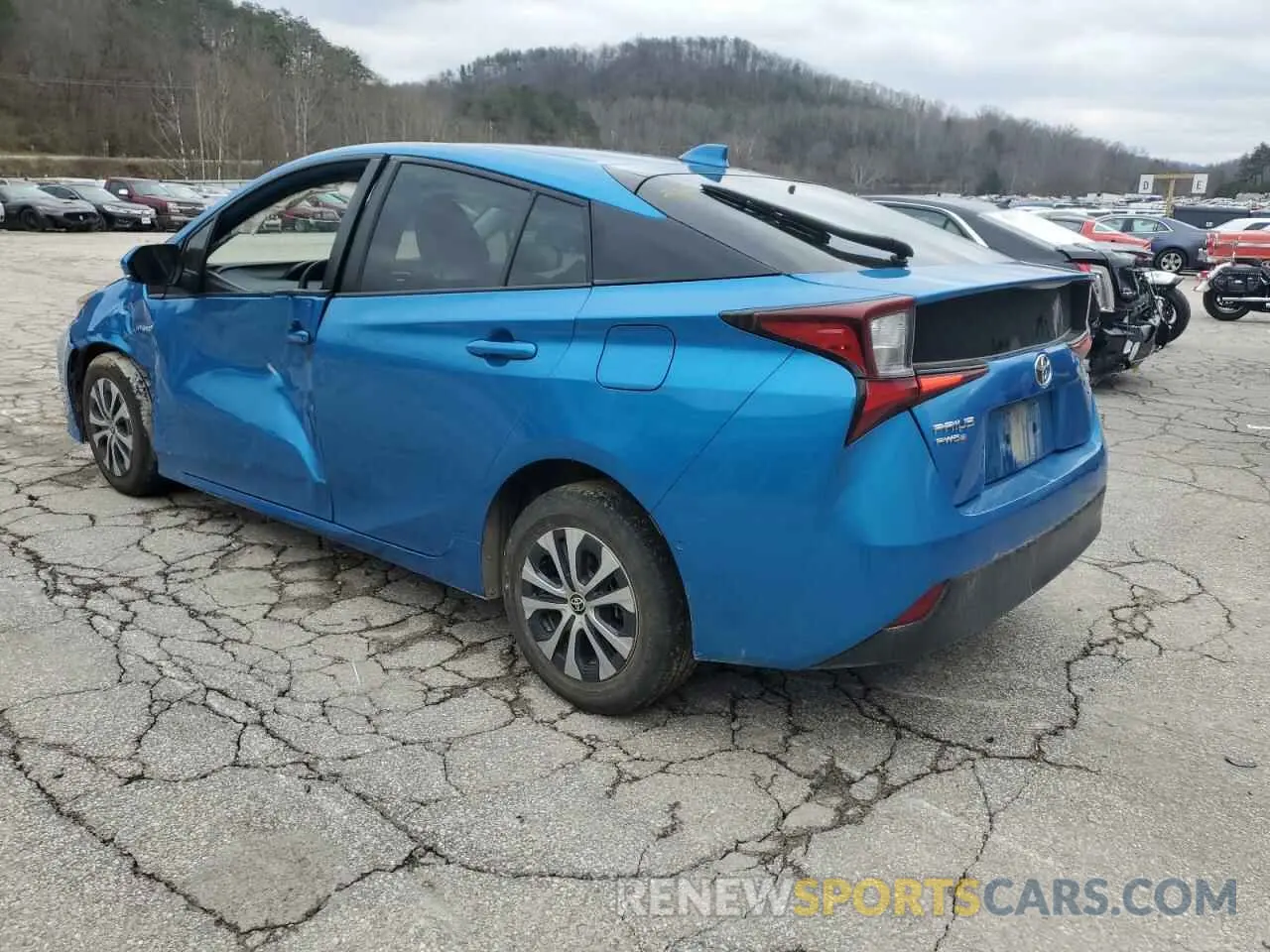 2 fotografías del automóvil dañado JTDL9MFU4M3023788 TOYOTA PRIUS 2021