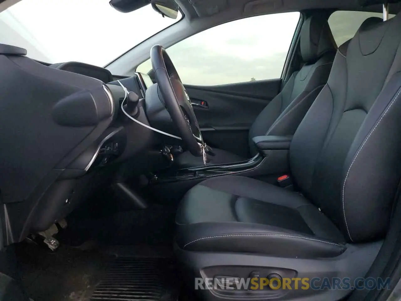 7 fotografías del automóvil dañado JTDKAMFP0N3228104 TOYOTA PRIUS 2022