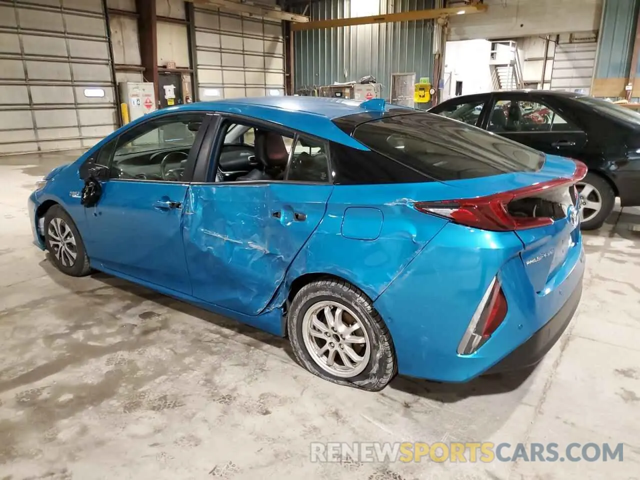 2 fotografías del automóvil dañado JTDKAMFP1N3228032 TOYOTA PRIUS 2022