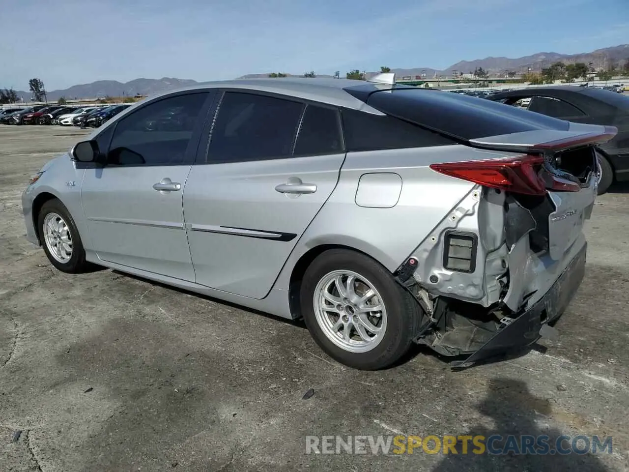 2 fotografías del automóvil dañado JTDKAMFP4N3200001 TOYOTA PRIUS 2022