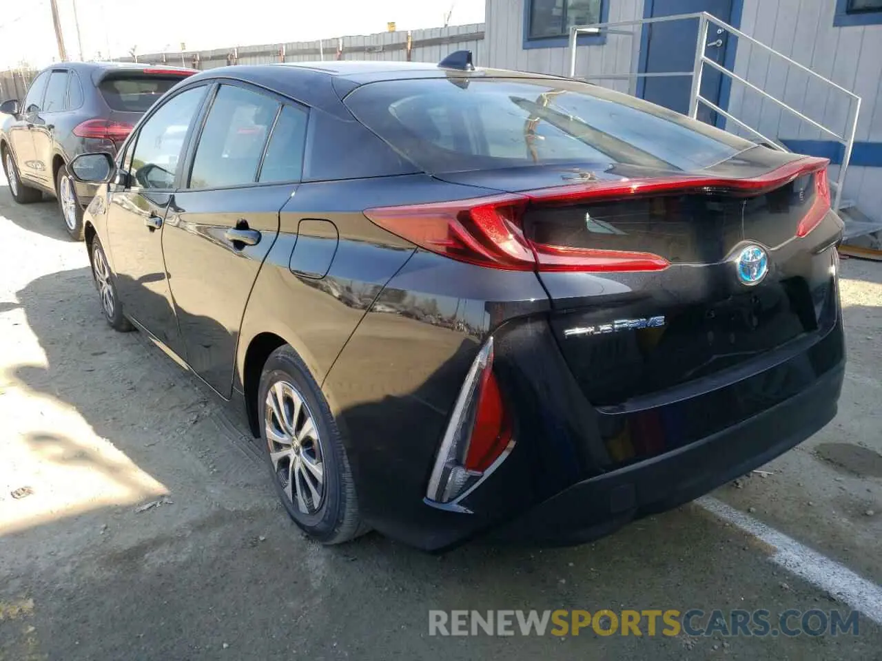 3 fotografías del automóvil dañado JTDKAMFP4N3203268 TOYOTA PRIUS 2022