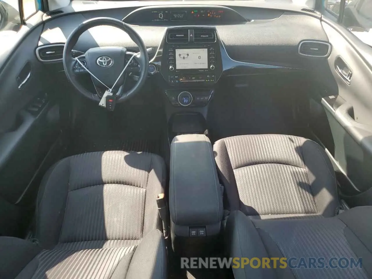 8 fotografías del automóvil dañado JTDKAMFP7N3217360 TOYOTA PRIUS 2022