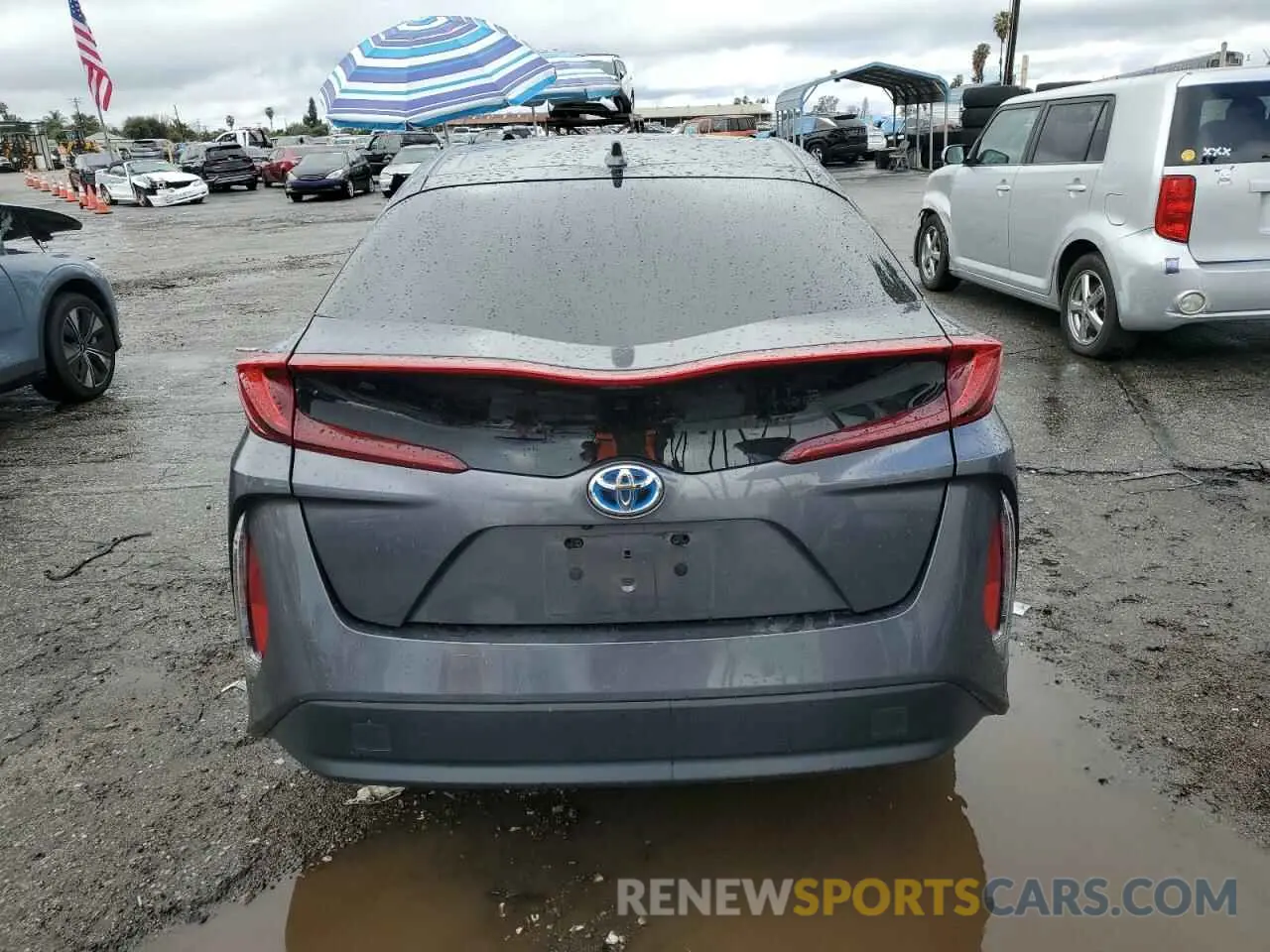 6 fotografías del automóvil dañado JTDKAMFP9N3219840 TOYOTA PRIUS 2022