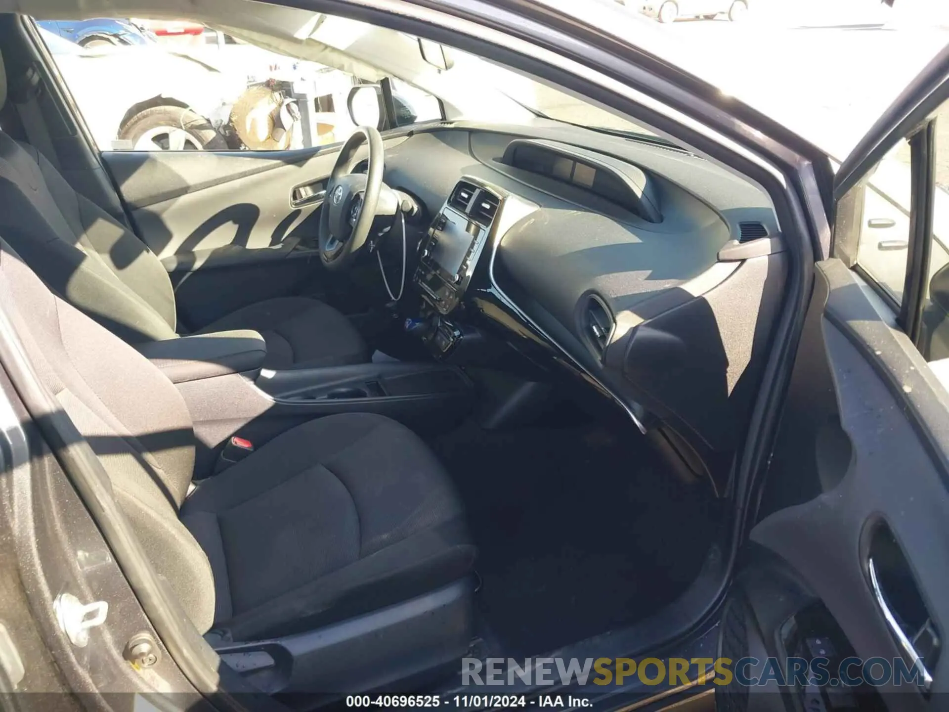 5 fotografías del automóvil dañado JTDKAMFU0N3181310 TOYOTA PRIUS 2022