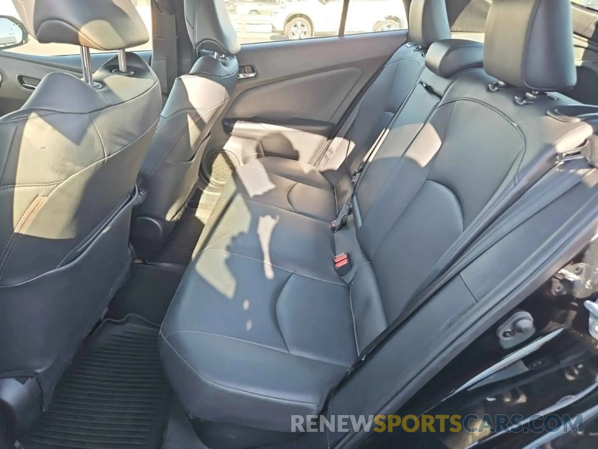 48 fotografías del automóvil dañado JTDKAMFU1N3159980 TOYOTA PRIUS 2022