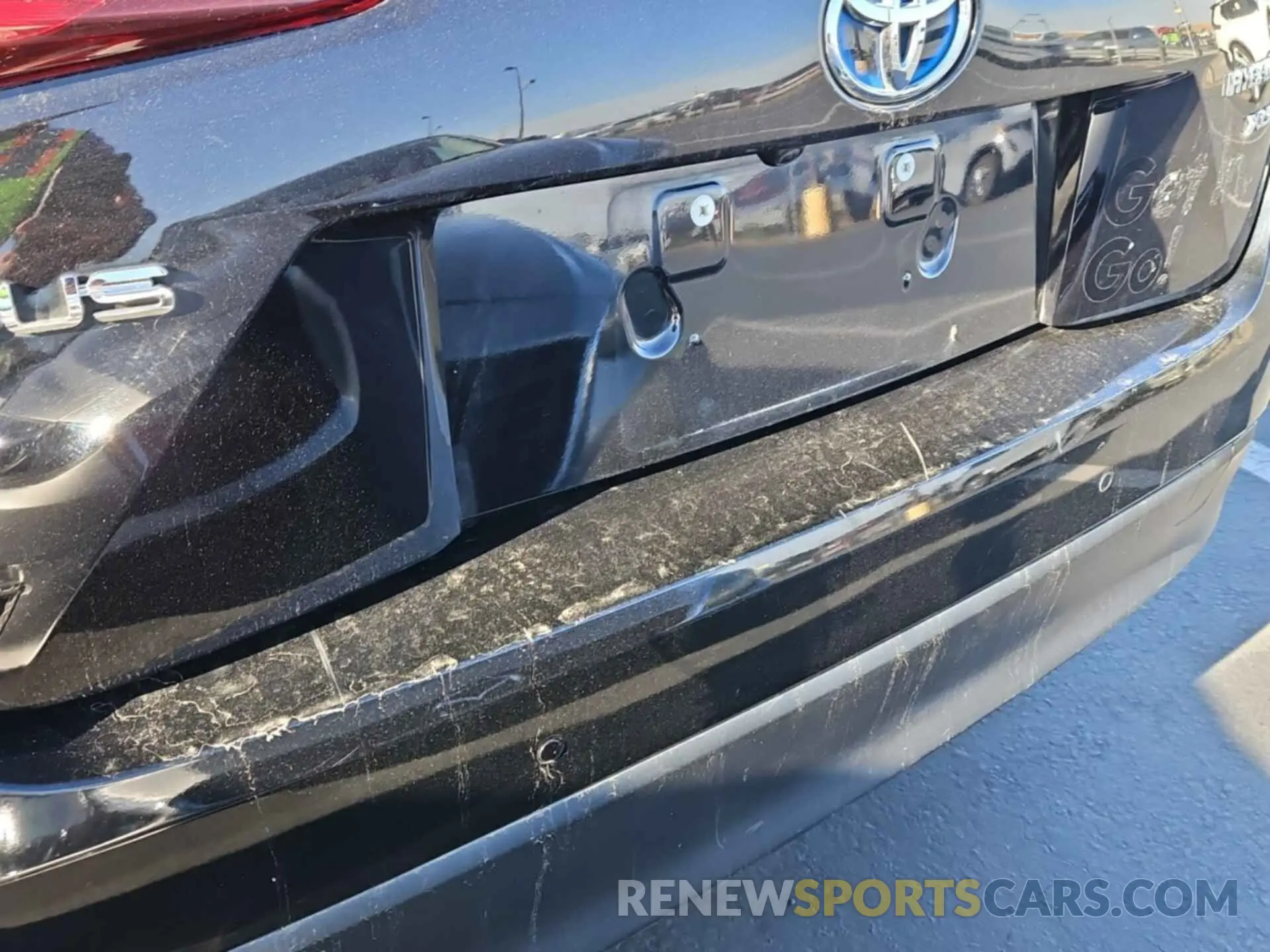 50 fotografías del automóvil dañado JTDKAMFU1N3159980 TOYOTA PRIUS 2022