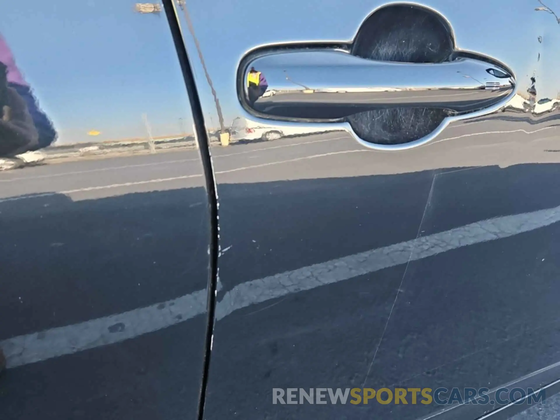 55 fotografías del automóvil dañado JTDKAMFU1N3159980 TOYOTA PRIUS 2022