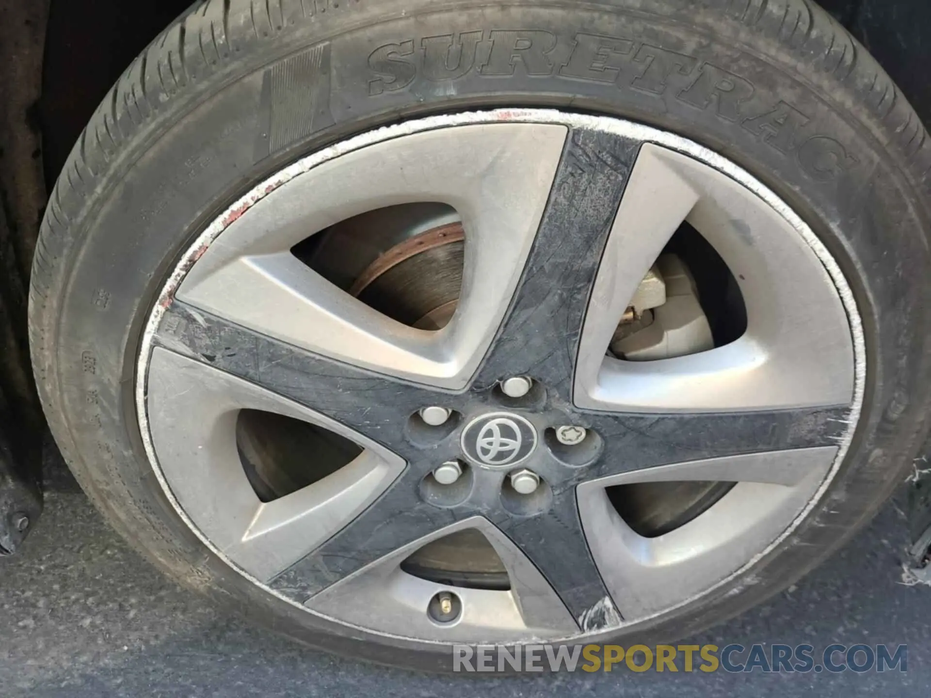 33 fotografías del automóvil dañado JTDKAMFU1N3160899 TOYOTA PRIUS 2022
