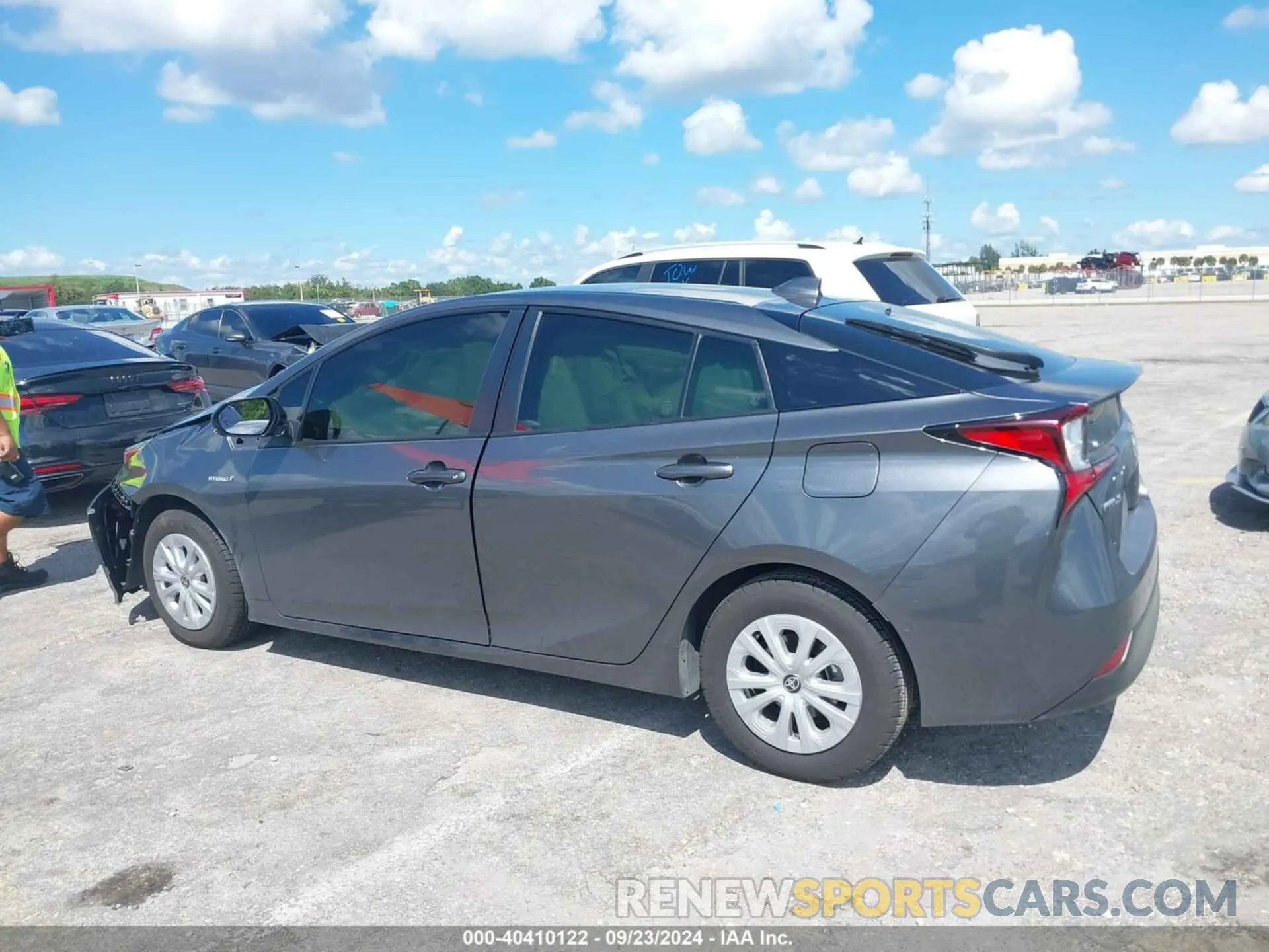 13 fotografías del automóvil dañado JTDKAMFU1N3161986 TOYOTA PRIUS 2022