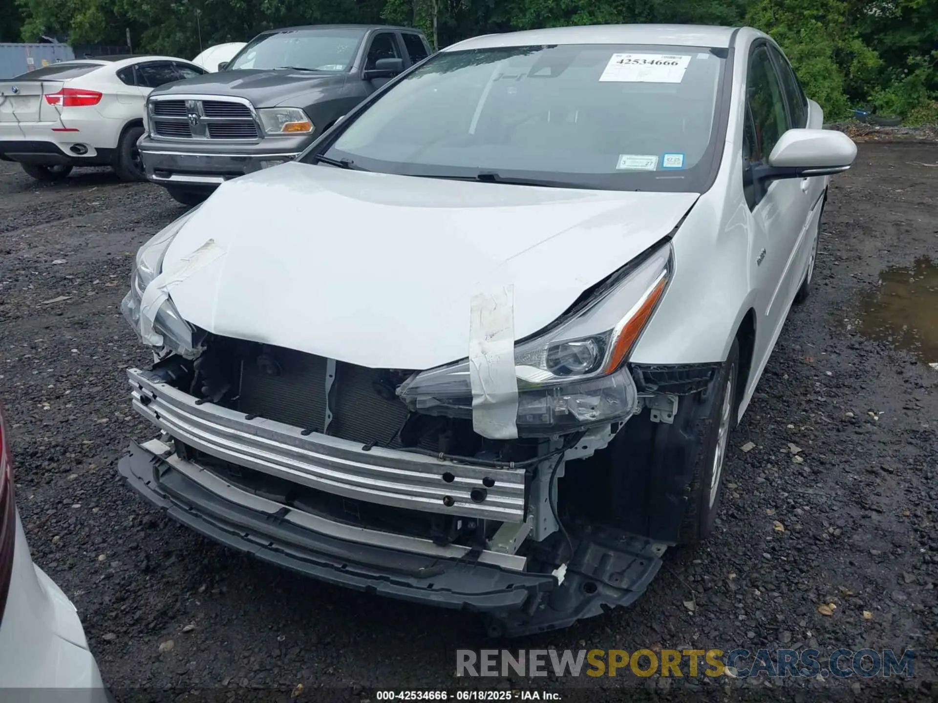 13 fotografías del automóvil dañado JTDKAMFU2N3167148 TOYOTA PRIUS 2022