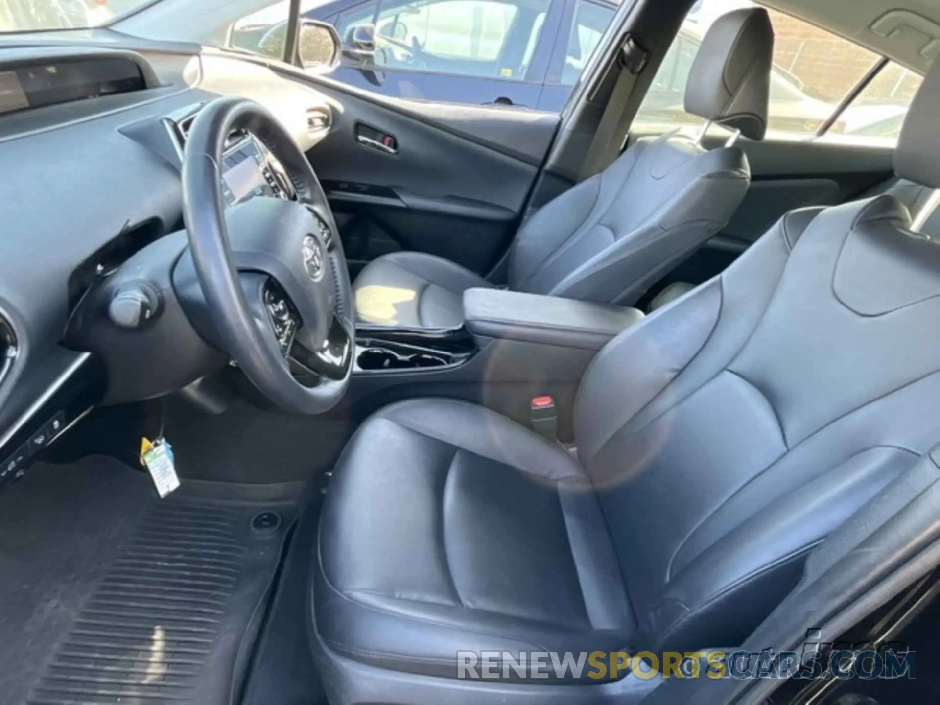 18 fotografías del automóvil dañado JTDKAMFU4N3180192 TOYOTA PRIUS 2022