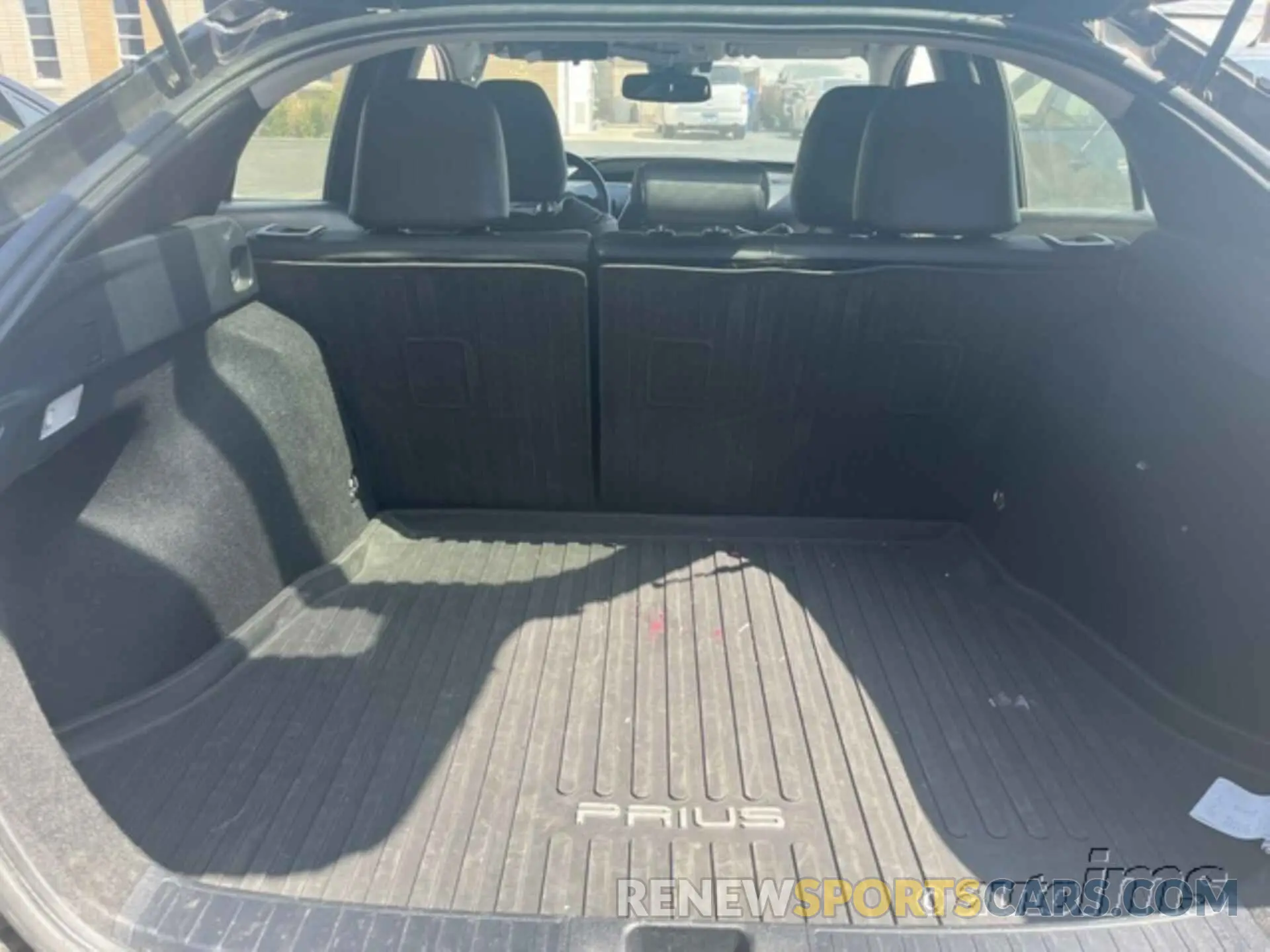 17 fotografías del automóvil dañado JTDKAMFU4N3180421 TOYOTA PRIUS 2022